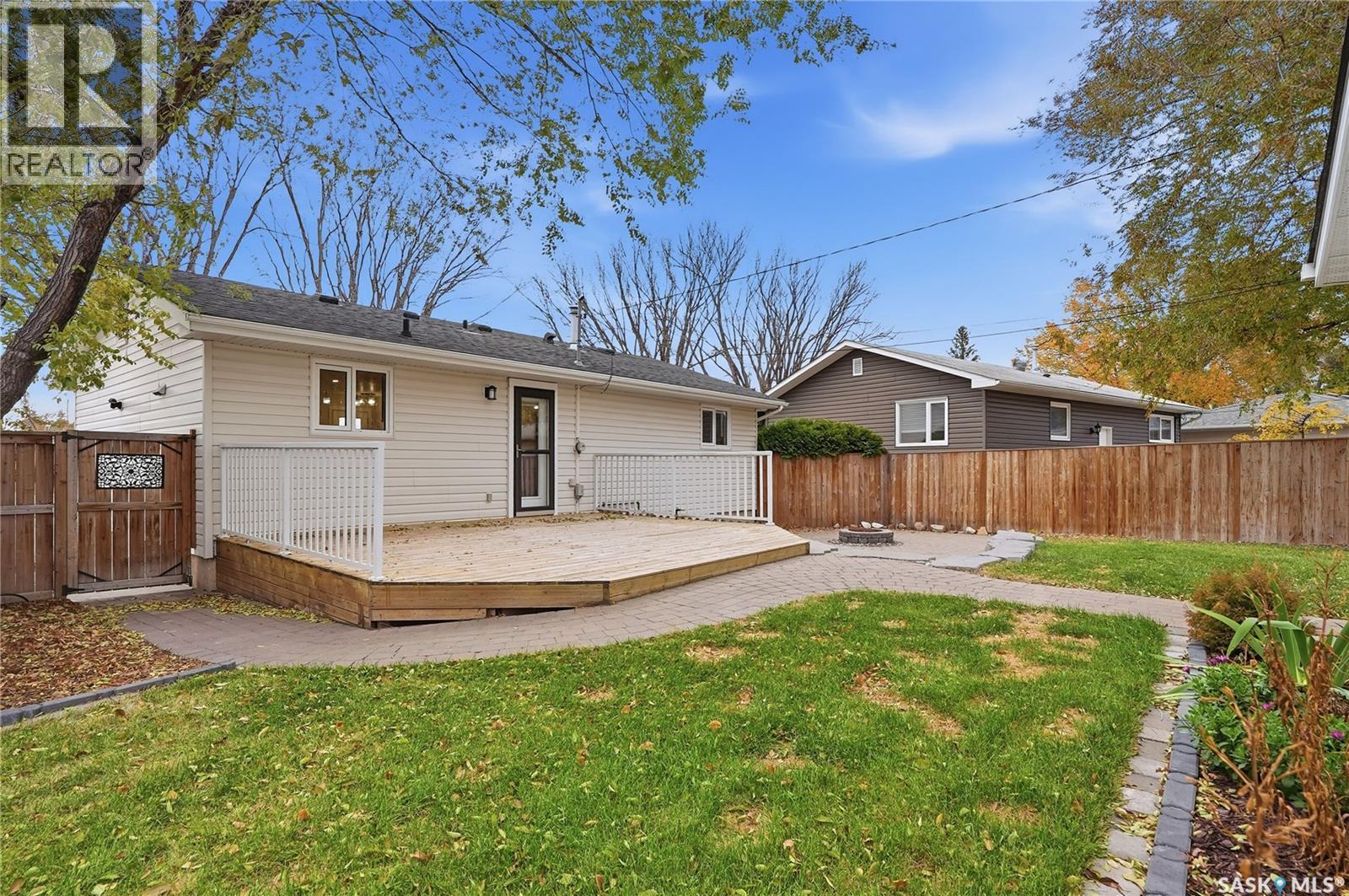 2609 Cumberland Avenue S, Saskatoon, Saskatchewan  S7J 2A3 - Photo 28 - SK022195