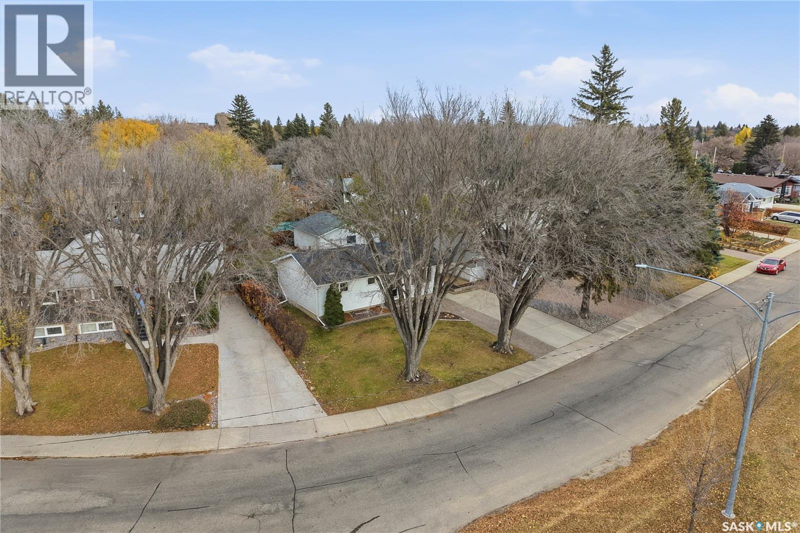 2609 Cumberland Avenue S, Saskatoon, Saskatchewan  S7J 2A3 - Photo 32 - SK022195