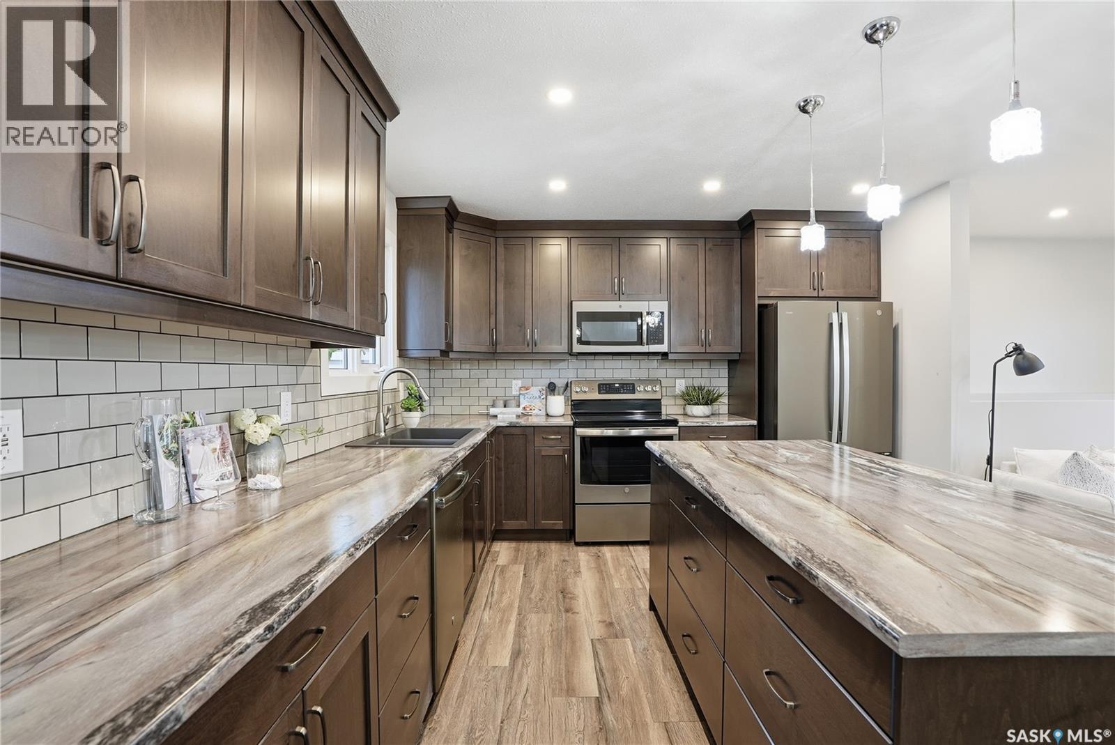 2609 Cumberland Avenue S, Saskatoon, Saskatchewan  S7J 2A3 - Photo 8 - SK022195