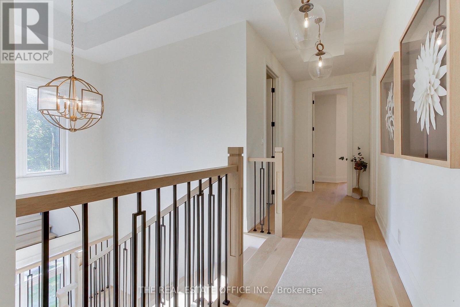 18 Beaverbrook Avenue, Toronto, Ontario  M9B 2M9 - Photo 18 - W12506168