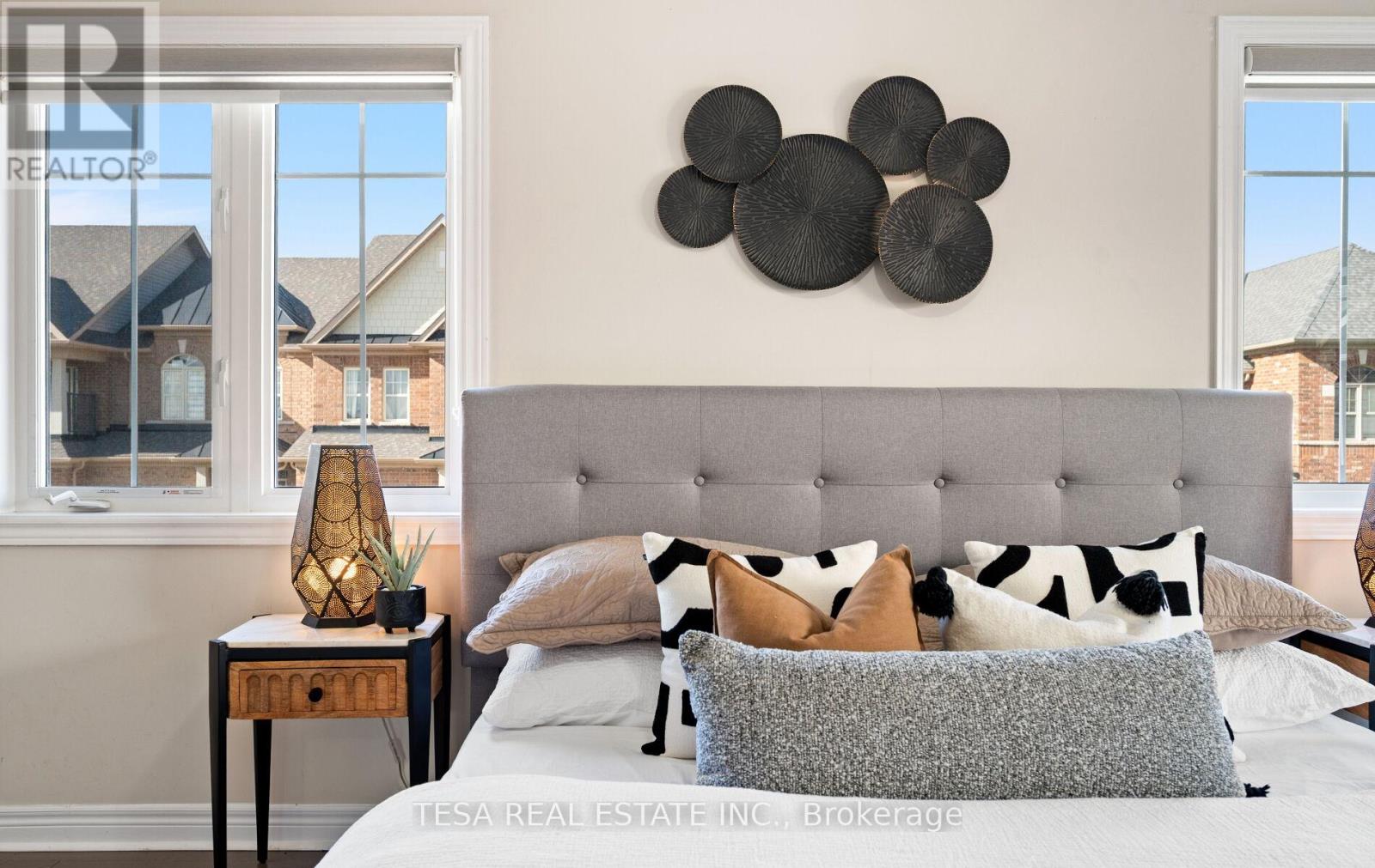 15 Hogan Manor Drive, Brampton, Ontario  L7A 4V4 - Photo 19 - W12506174