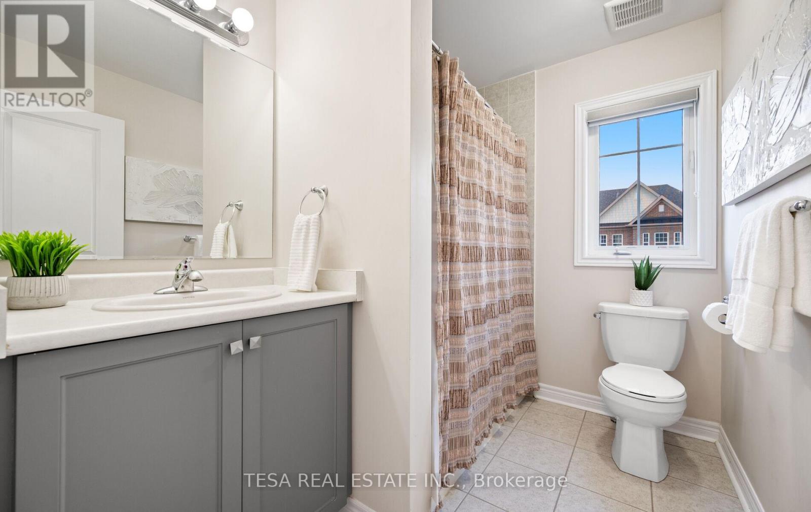 15 Hogan Manor Drive, Brampton, Ontario  L7A 4V4 - Photo 31 - W12506174