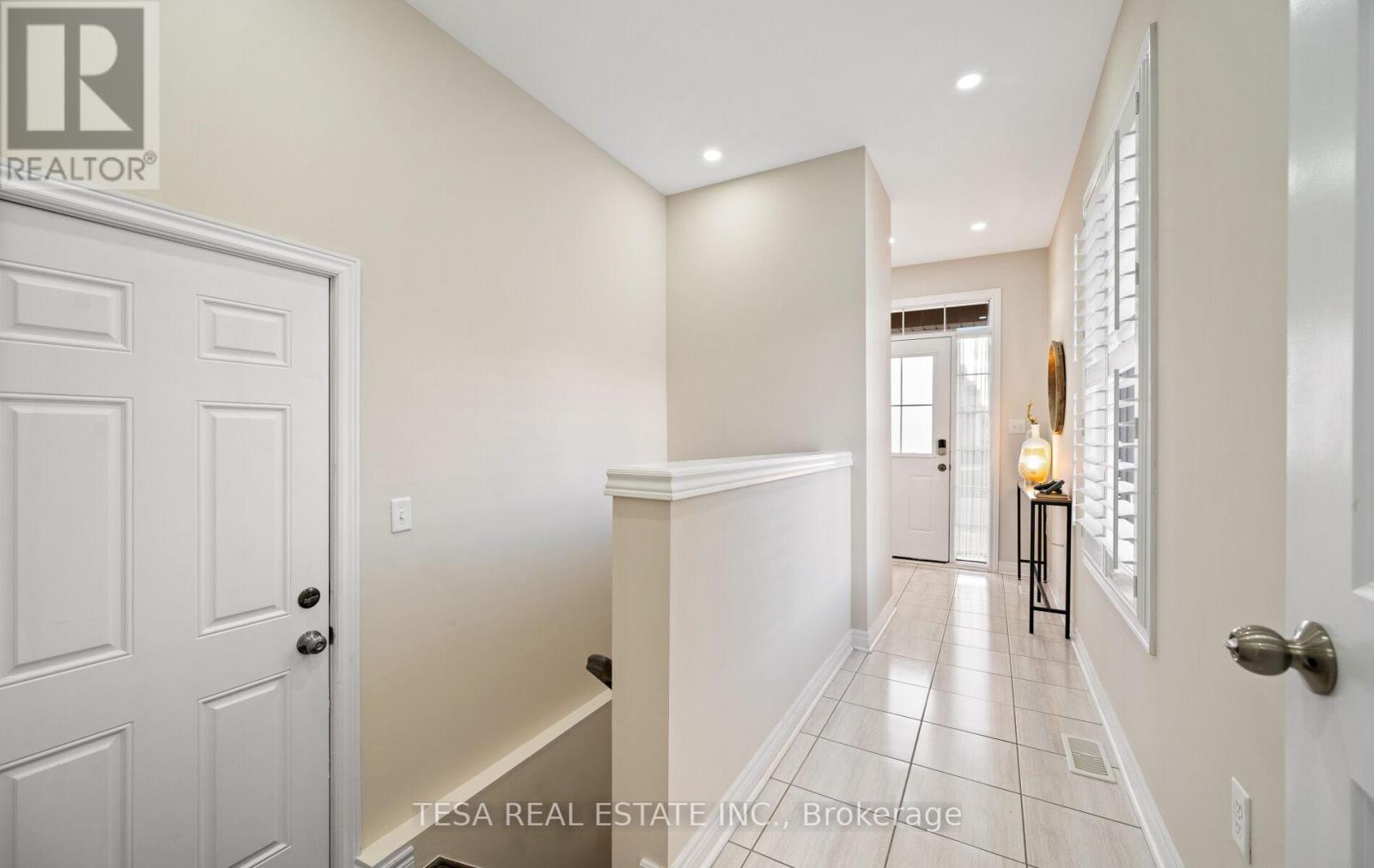 15 Hogan Manor Drive, Brampton, Ontario  L7A 4V4 - Photo 36 - W12506174