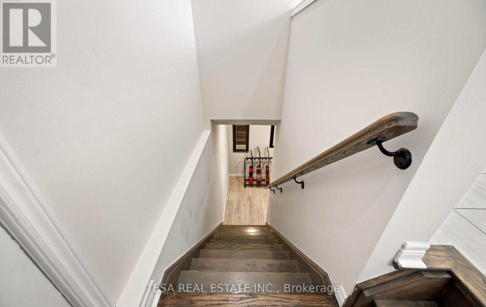 15 Hogan Manor Drive, Brampton, Ontario  L7A 4V4 - Photo 37 - W12506174