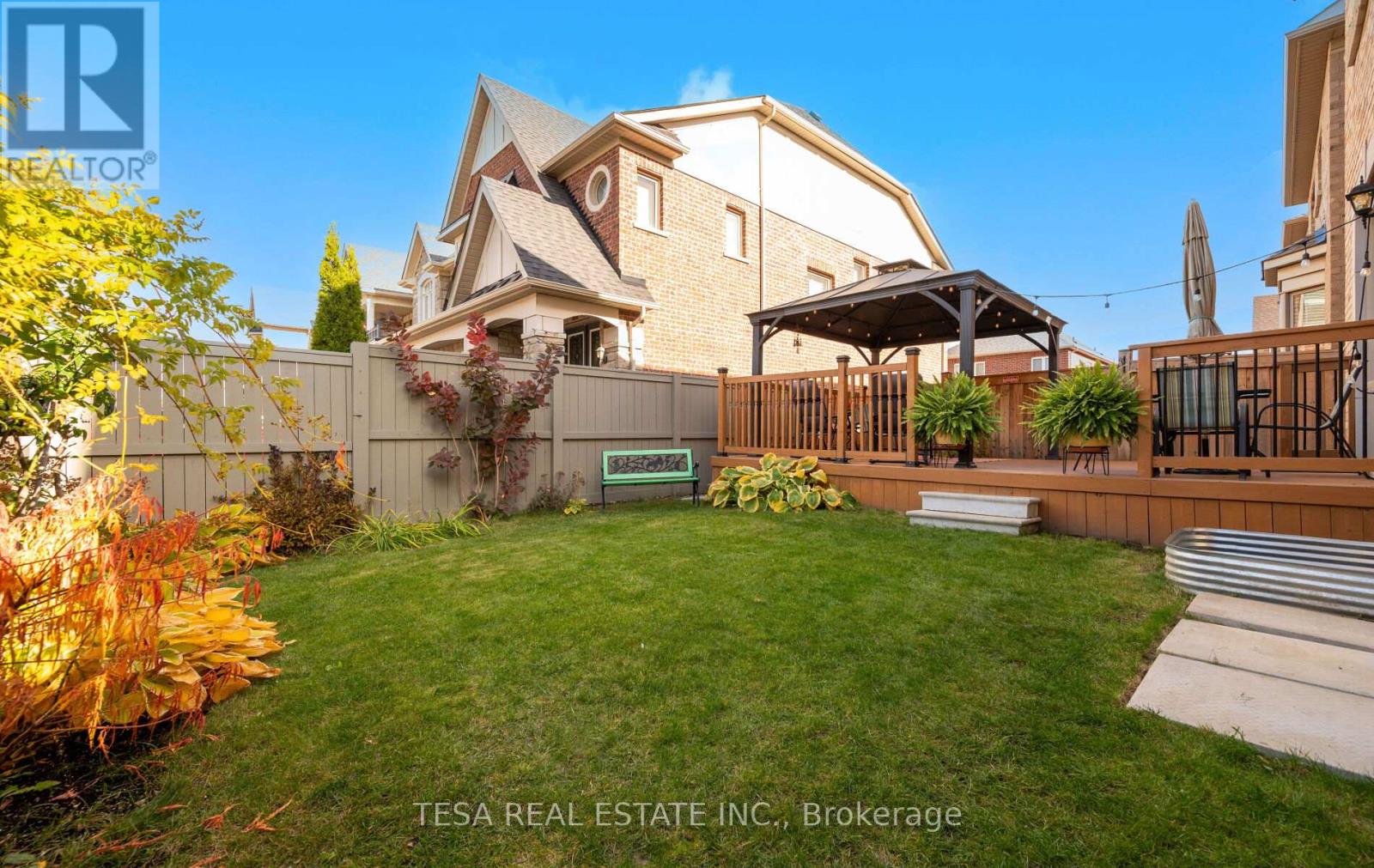 15 Hogan Manor Drive, Brampton, Ontario  L7A 4V4 - Photo 48 - W12506174