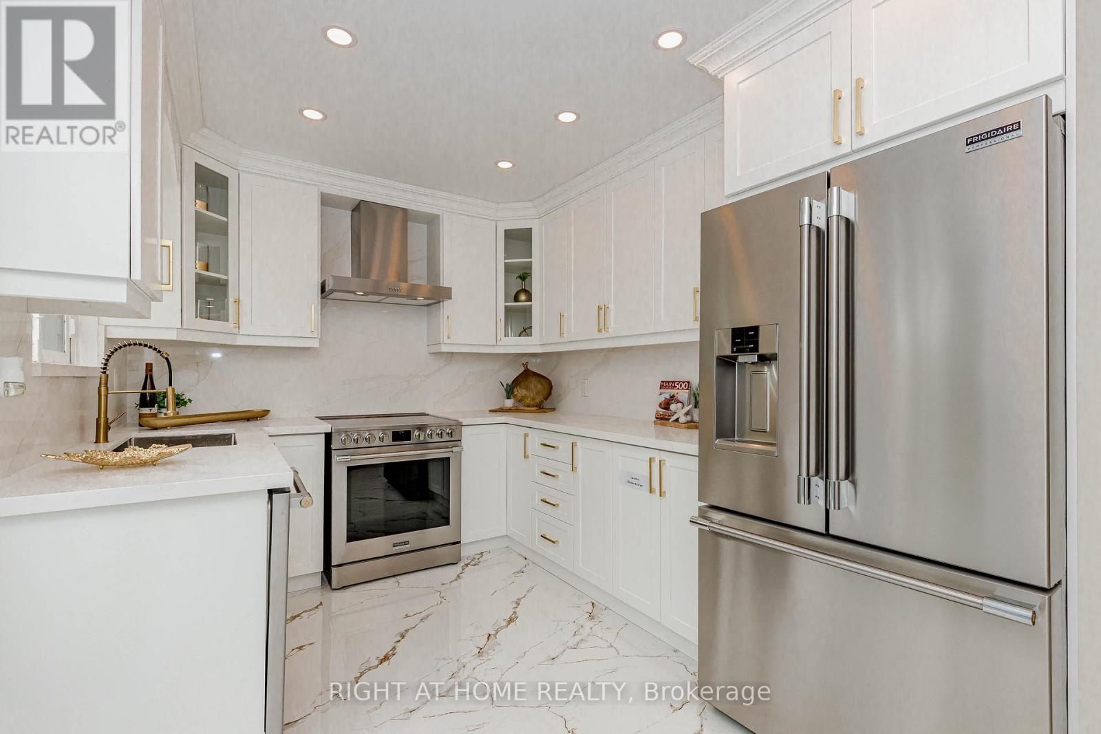 179 Archdekin Drive, Brampton (Madoc), Ontario  L6V 1Y8 - Photo 20 - W12506238