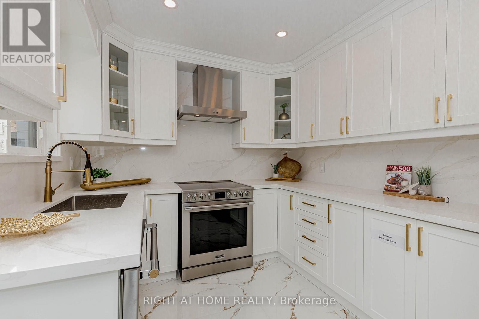 179 Archdekin Drive, Brampton (Madoc), Ontario  L6V 1Y8 - Photo 22 - W12506238