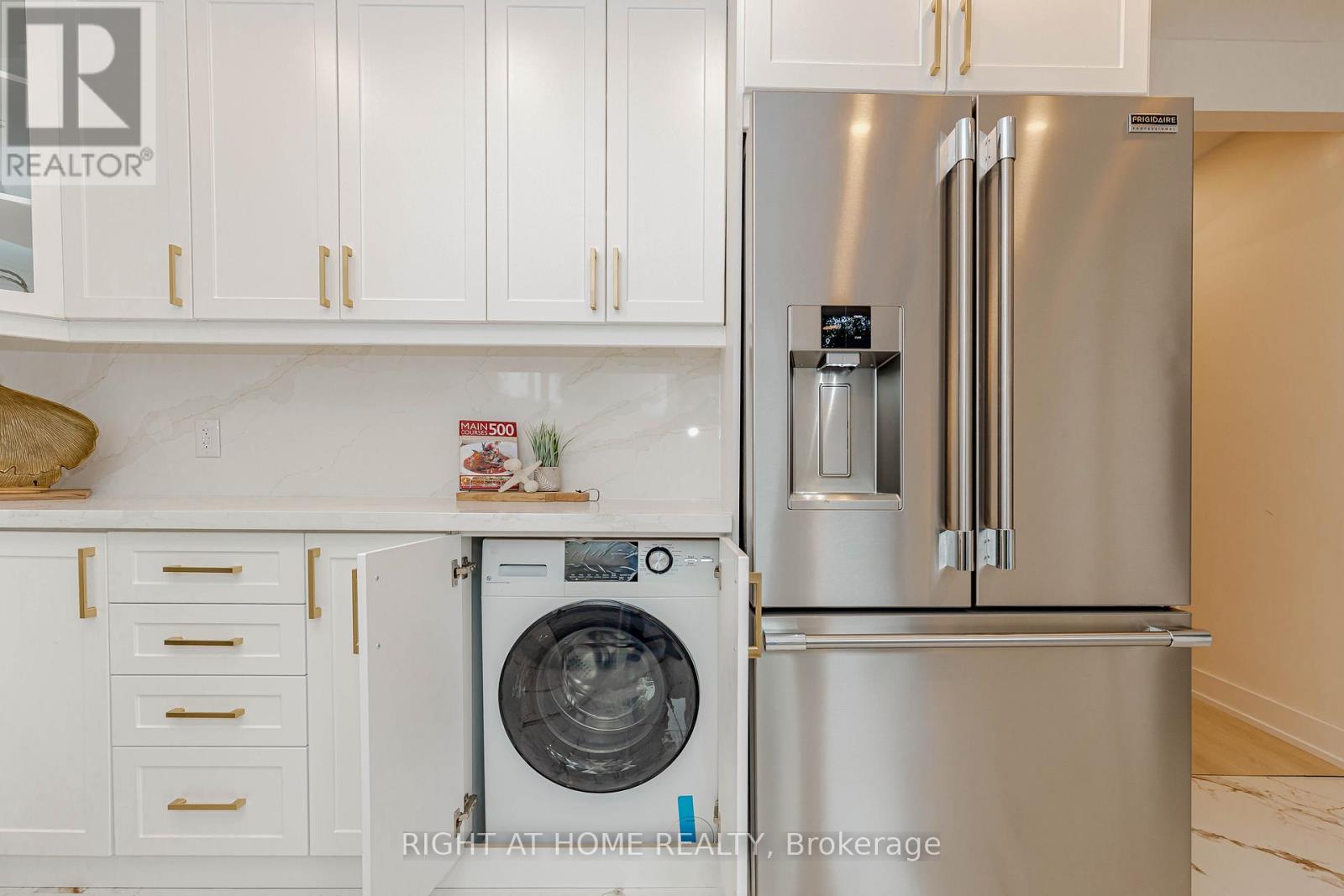 179 Archdekin Drive, Brampton (Madoc), Ontario  L6V 1Y8 - Photo 23 - W12506238