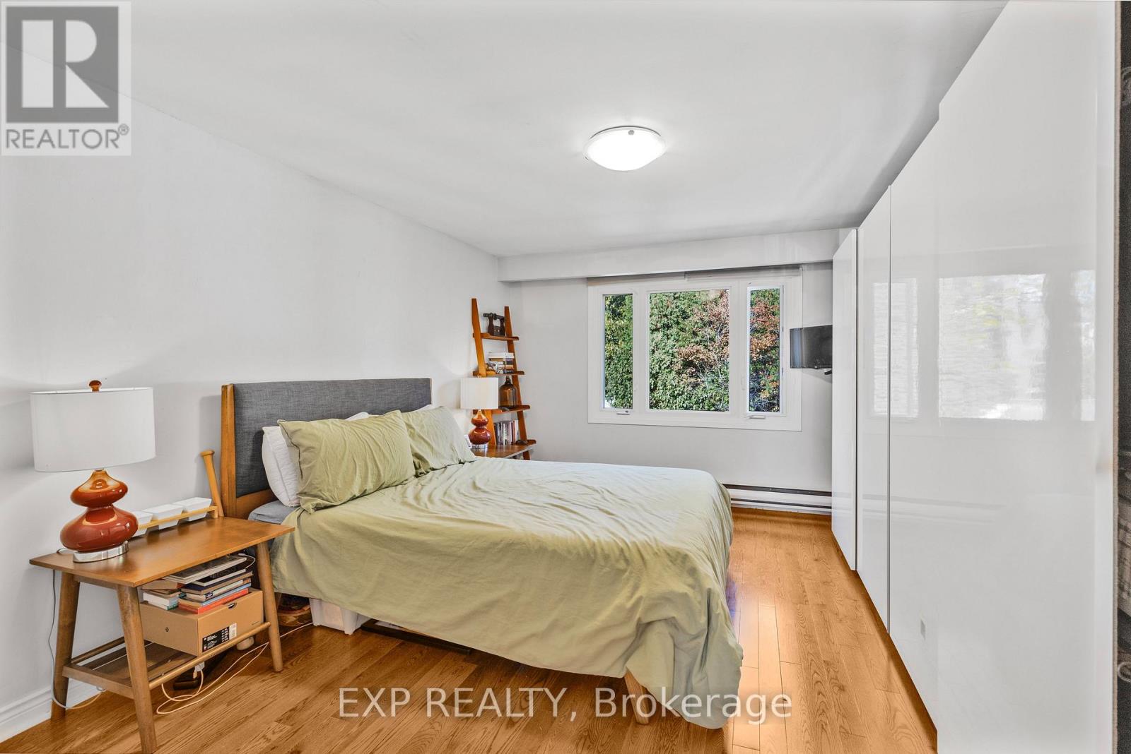 1177 Bellview Street, Burlington, Ontario  L7S 1C6 - Photo 13 - W12506286