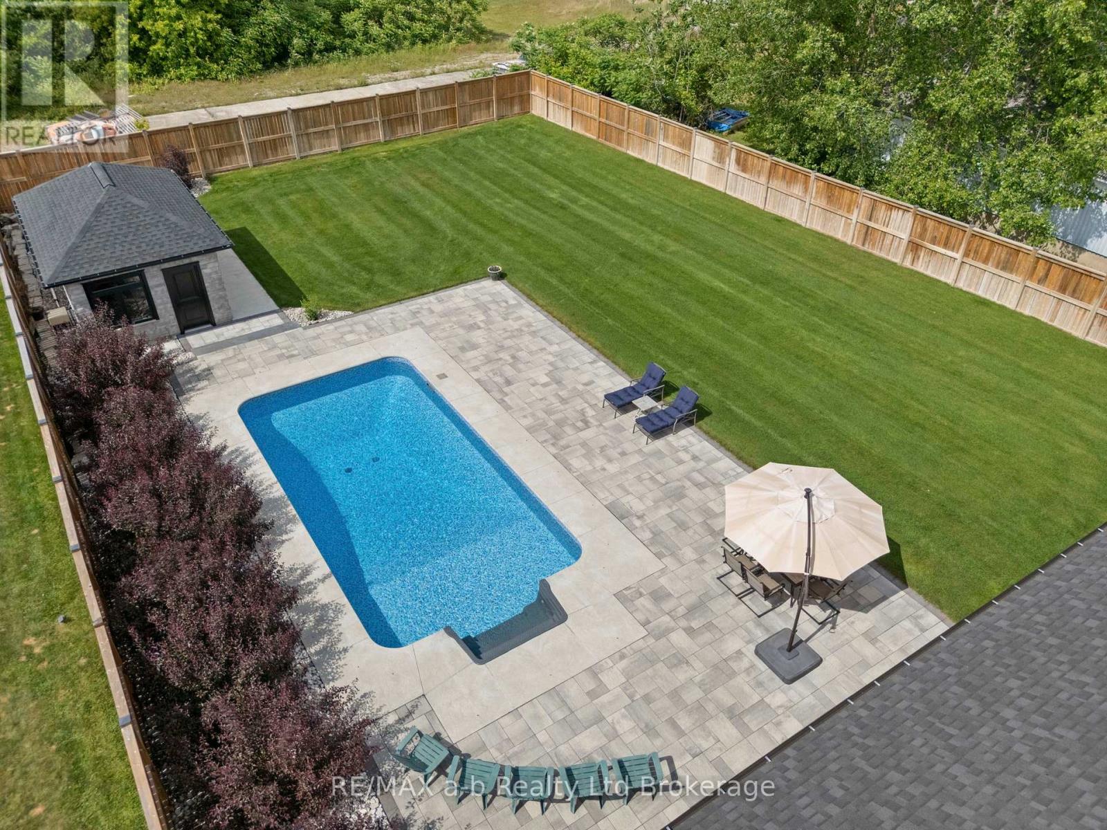 1005 Windham Centre Road, Norfolk, Ontario  N0E 2A0 - Photo 2 - X12506284