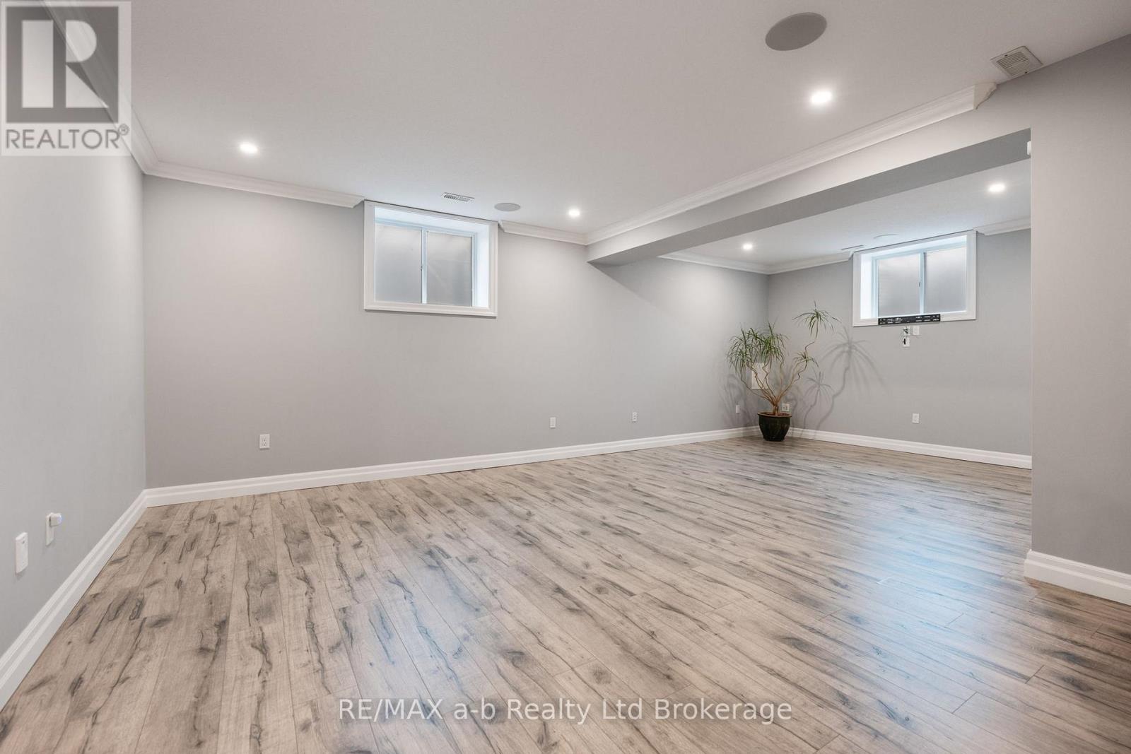 1005 Windham Centre Road, Norfolk, Ontario  N0E 2A0 - Photo 25 - X12506284