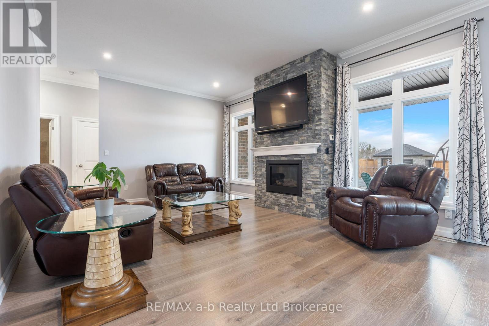 1005 Windham Centre Road, Norfolk, Ontario  N0E 2A0 - Photo 7 - X12506284