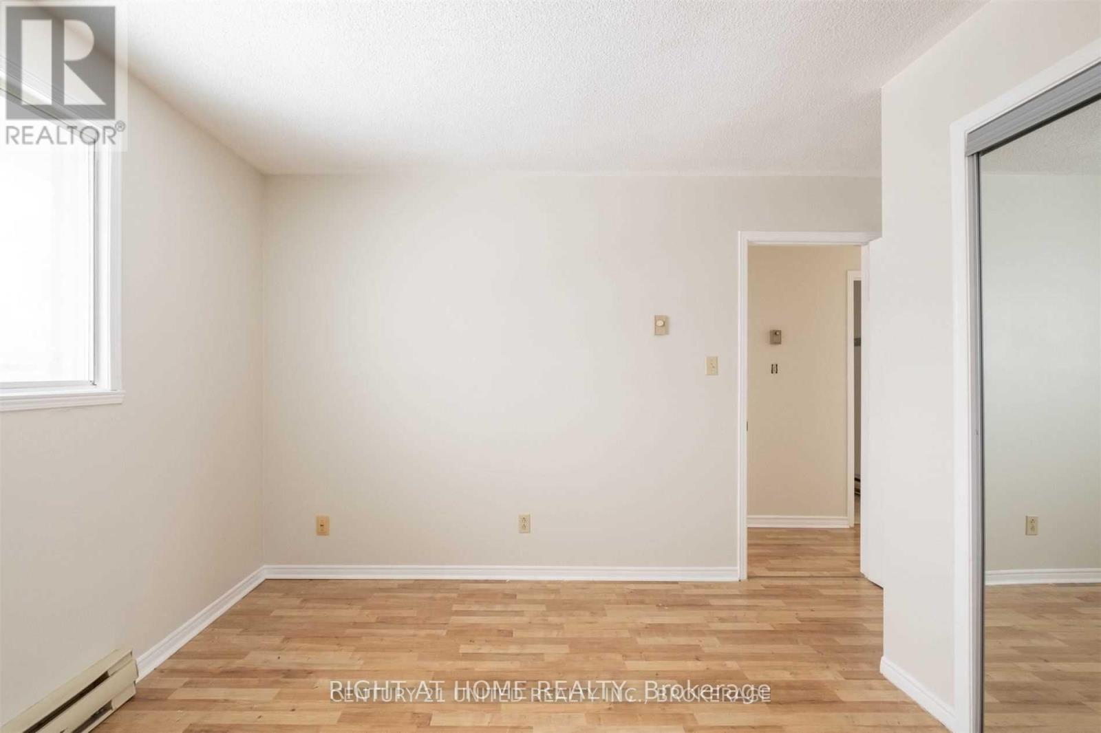 8 Moir Street W, Peterborough, Ontario  K9H 7N4 - Photo 16 - X12506152