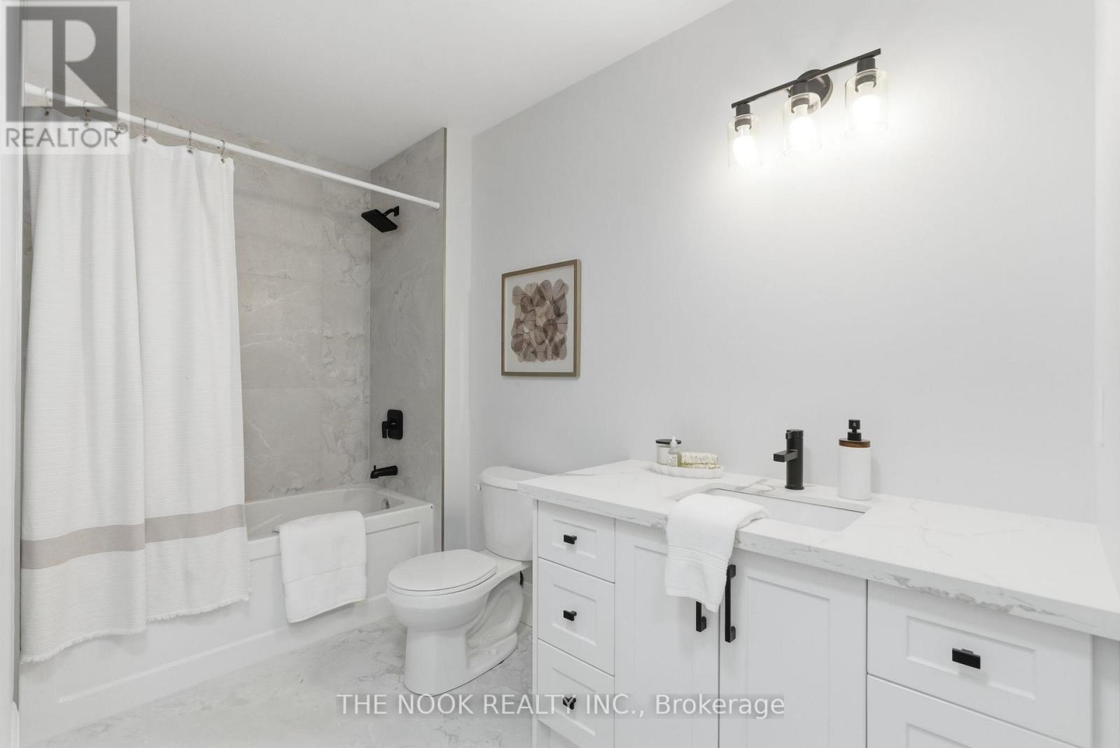 50 Russell Street E, Kawartha Lakes, Ontario K9V 2A6 - Photo 41 - X12506290