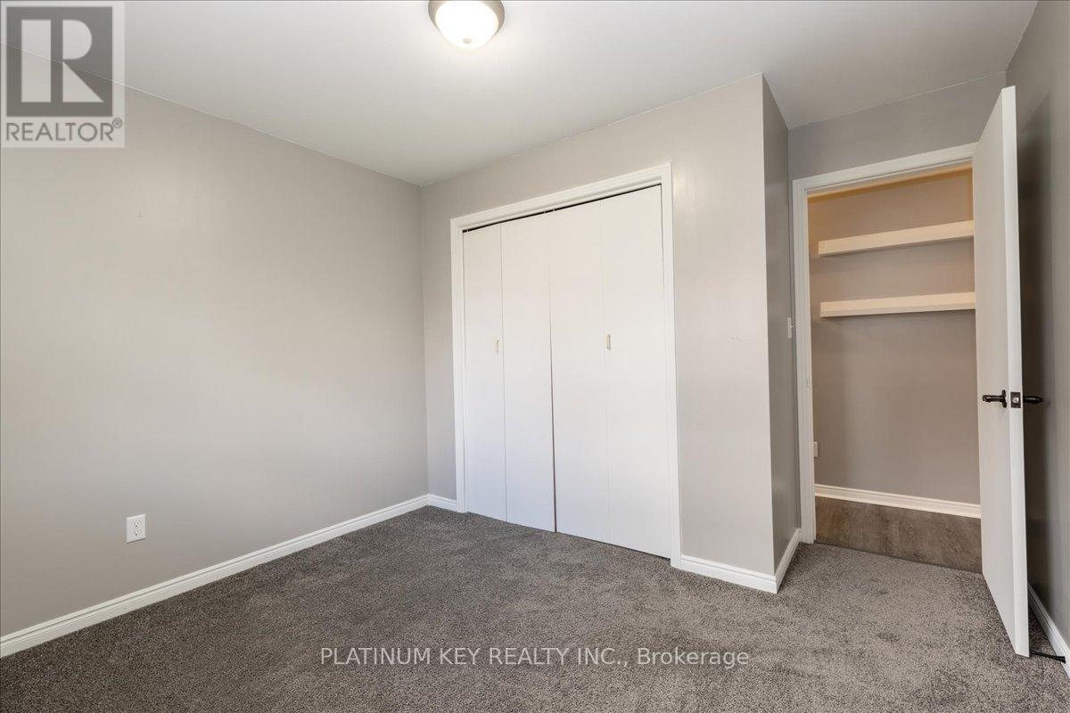 58 Victoria Drive, Strathroy-Caradoc, Ontario  N0L 1T0 - Photo 17 - X12506296