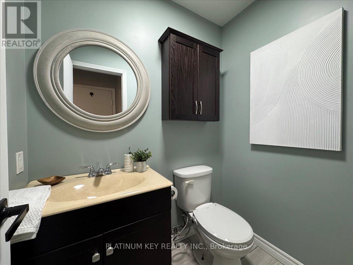 58 Victoria Drive, Strathroy-Caradoc, Ontario  N0L 1T0 - Photo 18 - X12506296