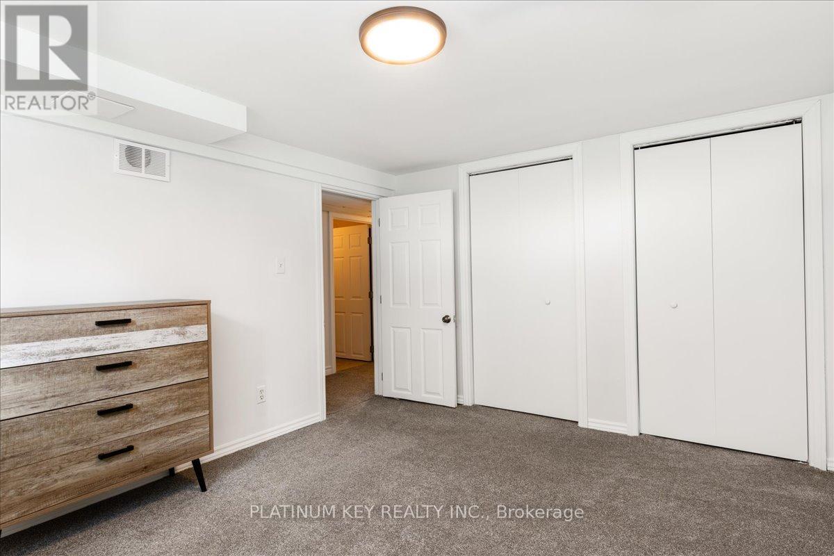 58 Victoria Drive, Strathroy-Caradoc, Ontario  N0L 1T0 - Photo 23 - X12506296