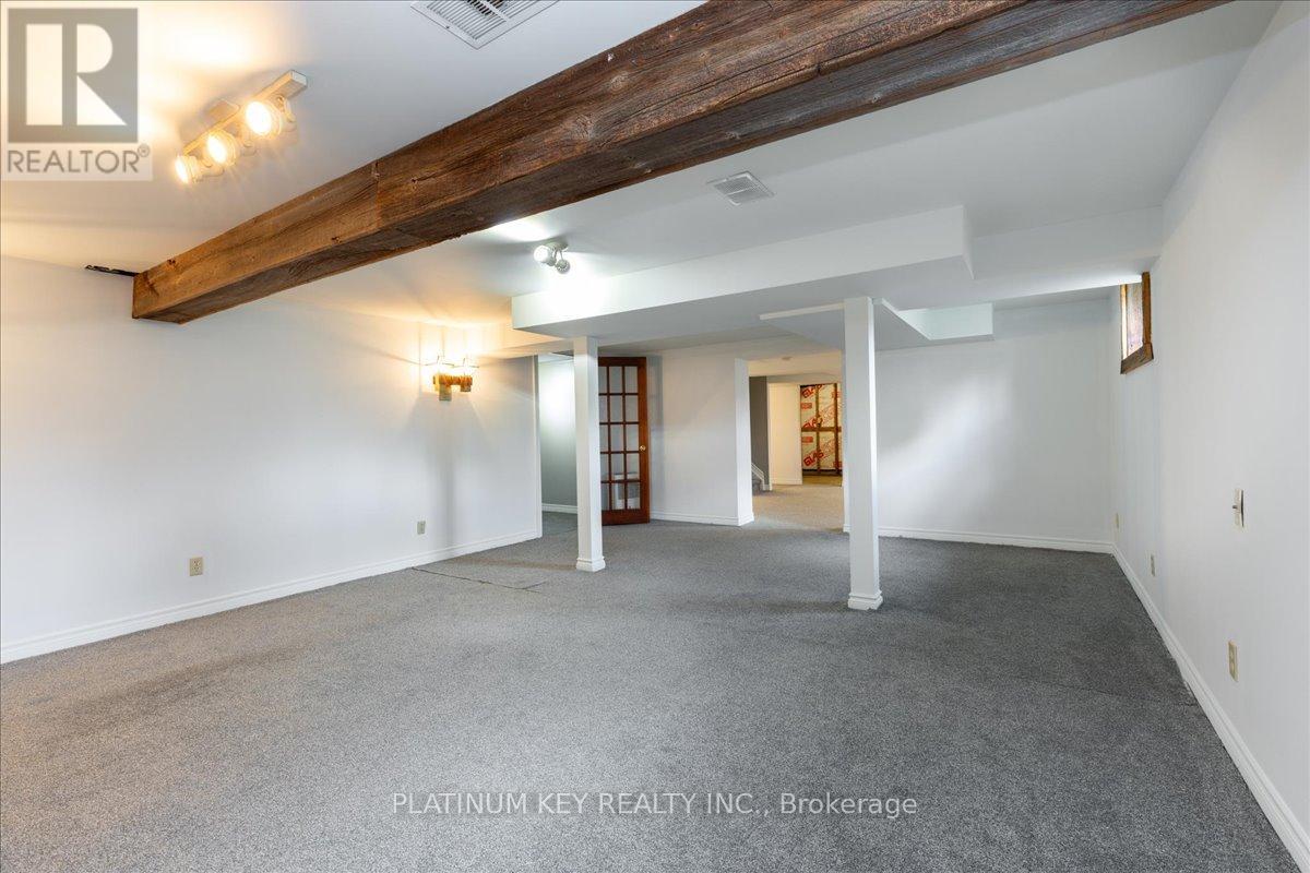 58 Victoria Drive, Strathroy-Caradoc, Ontario  N0L 1T0 - Photo 26 - X12506296