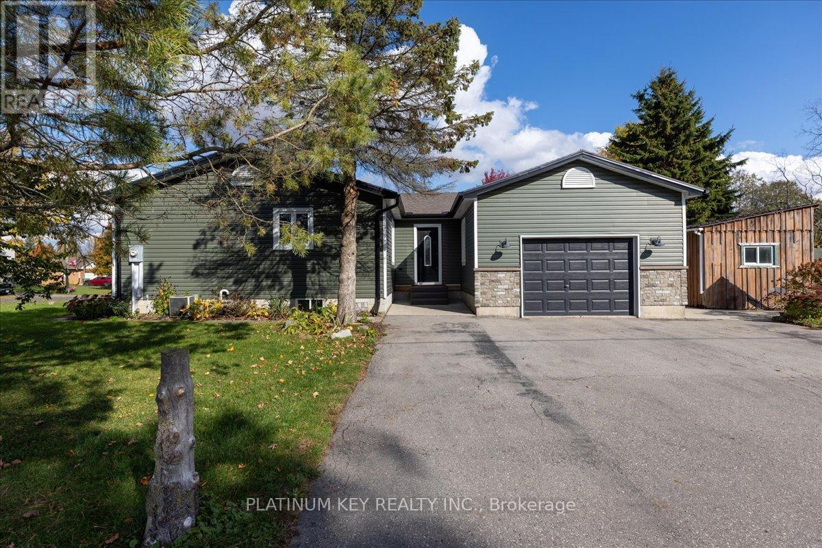 58 Victoria Drive, Strathroy-Caradoc, Ontario  N0L 1T0 - Photo 3 - X12506296