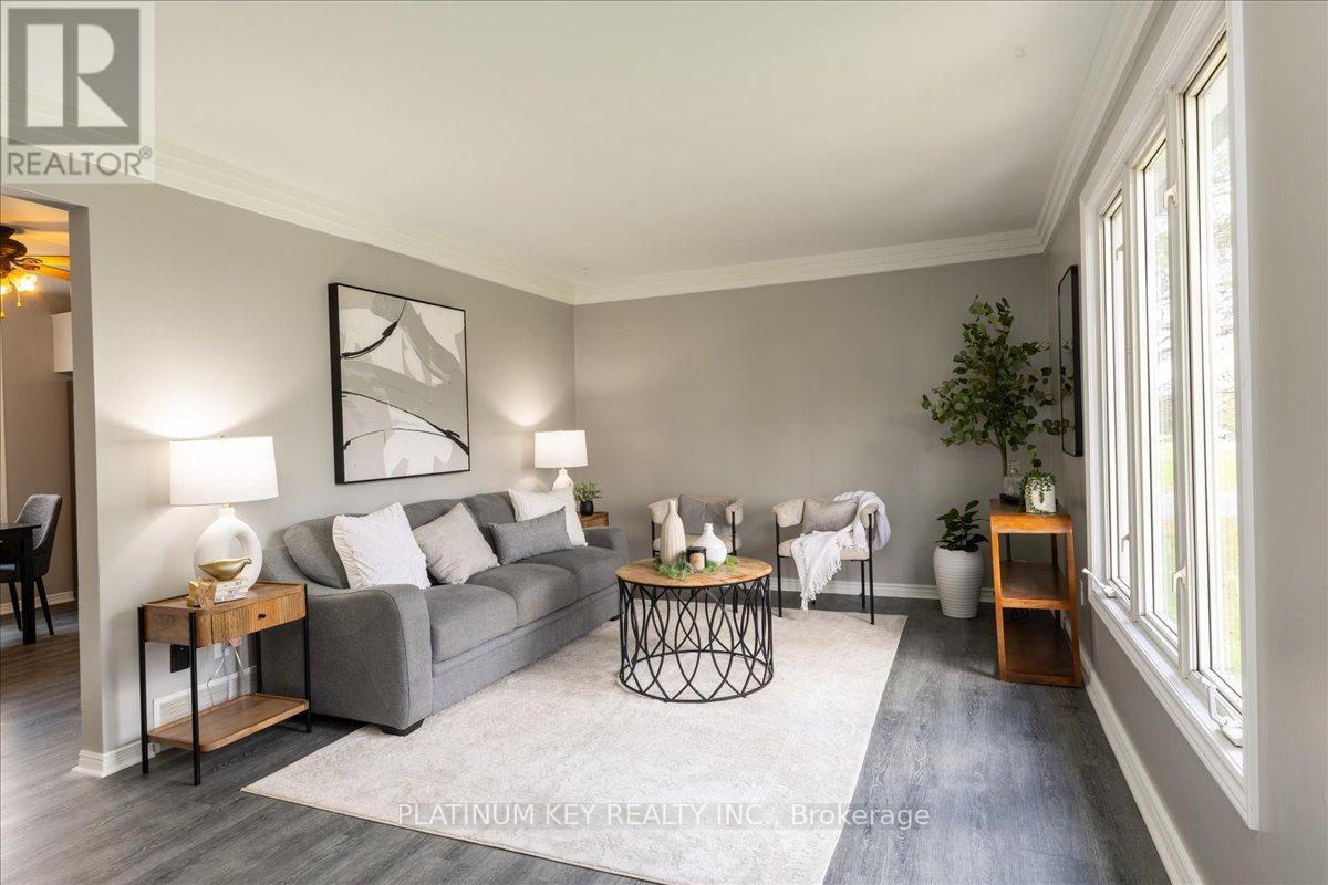 58 Victoria Drive, Strathroy-Caradoc, Ontario  N0L 1T0 - Photo 8 - X12506296