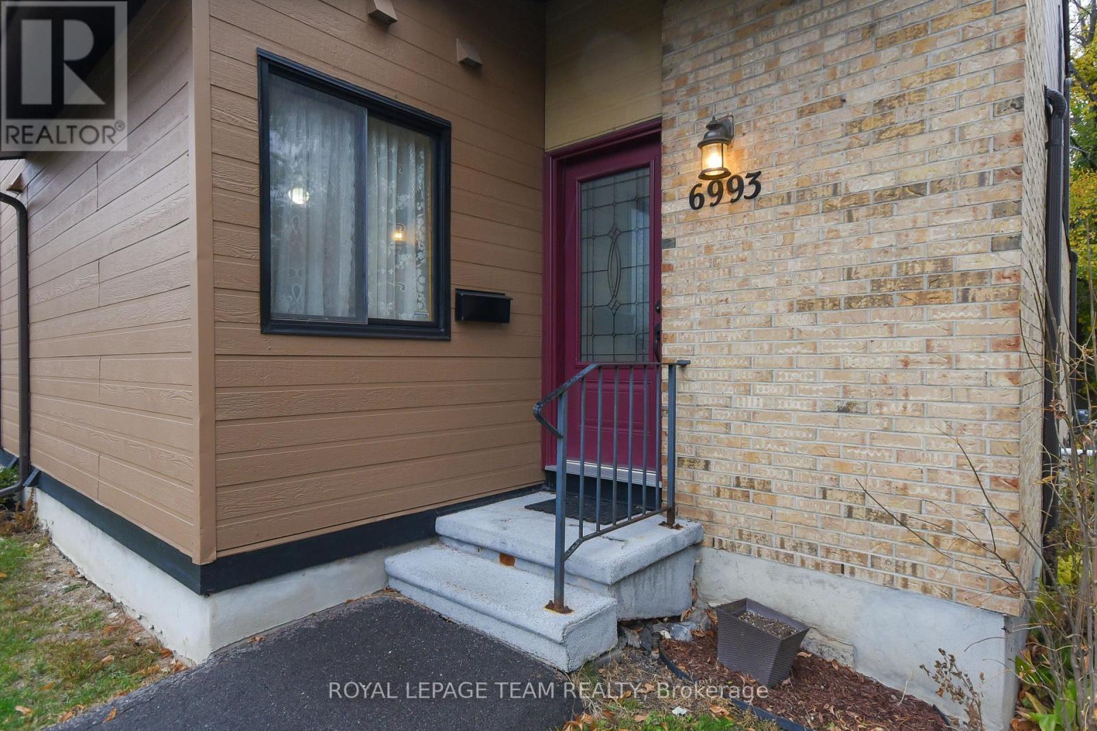 34 - 6993 Bilberry Drive, Ottawa, Ontario  K1C 2C2 - Photo 2 - X12506280