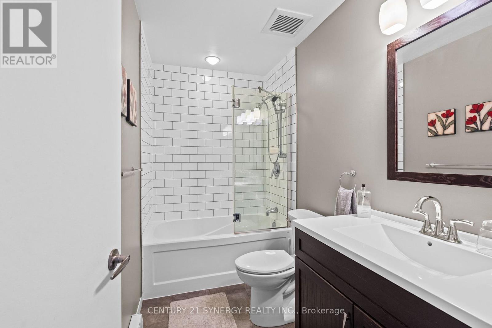 5984 Third Line Road N, Ottawa, Ontario  K0A 2T0 - Photo 29 - X12372991