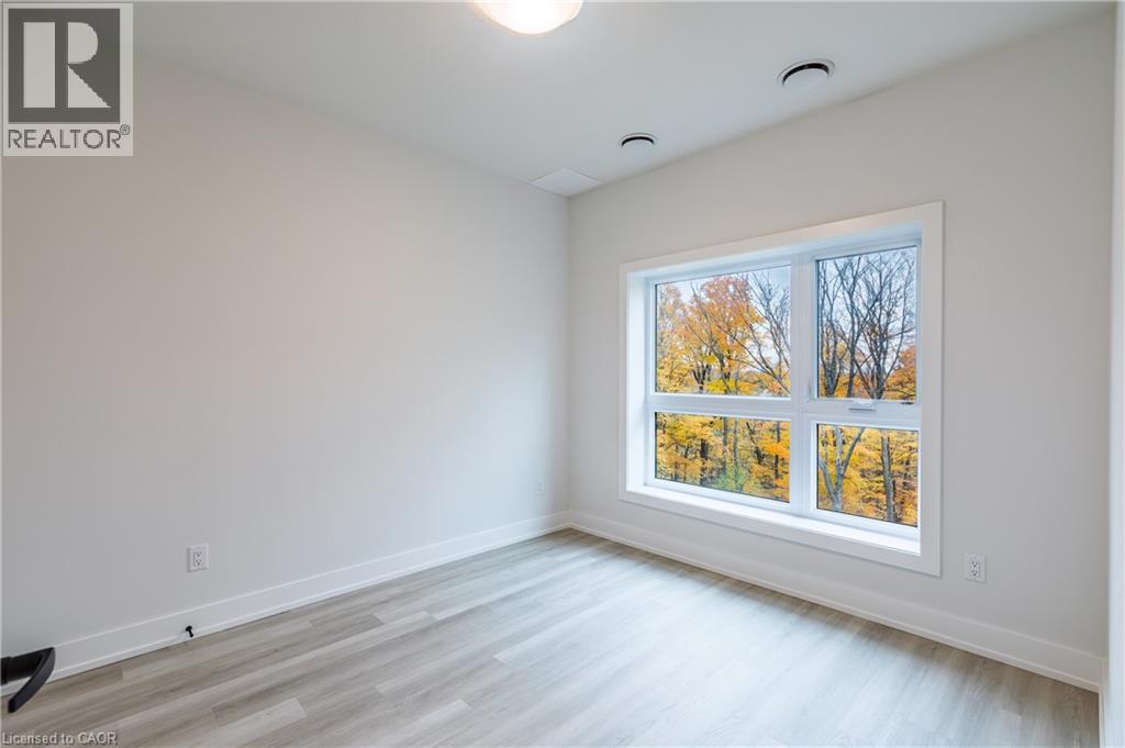 1100 Lackner Place Unit# 320, Kitchener, Ontario  N2A 0M1 - Photo 12 - 40785454