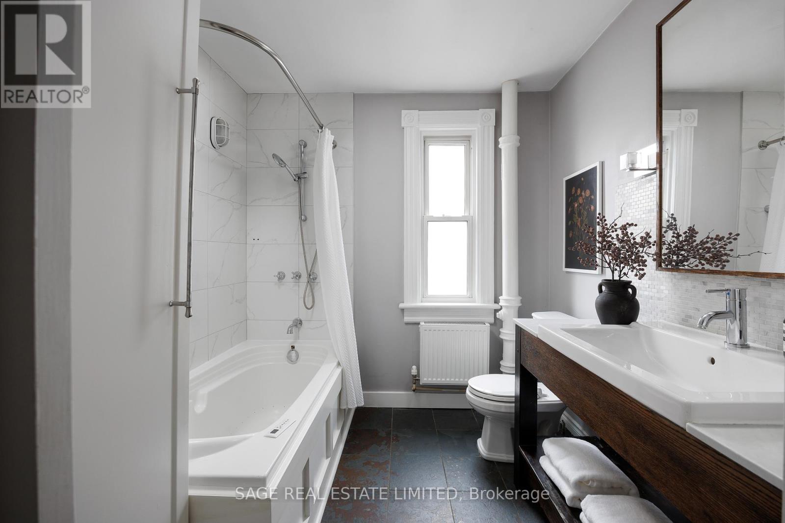 224 Lisgar Street, Toronto, Ontario  M6J 3G7 - Photo 22 - C12506268