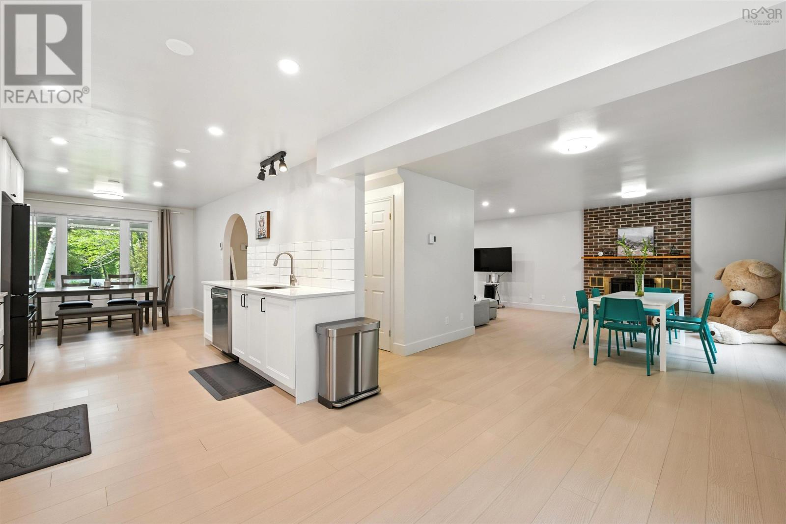 26 Millview Avenue, Bedford, Nova Scotia  B4A 1G7 - Photo 17 - 202518585