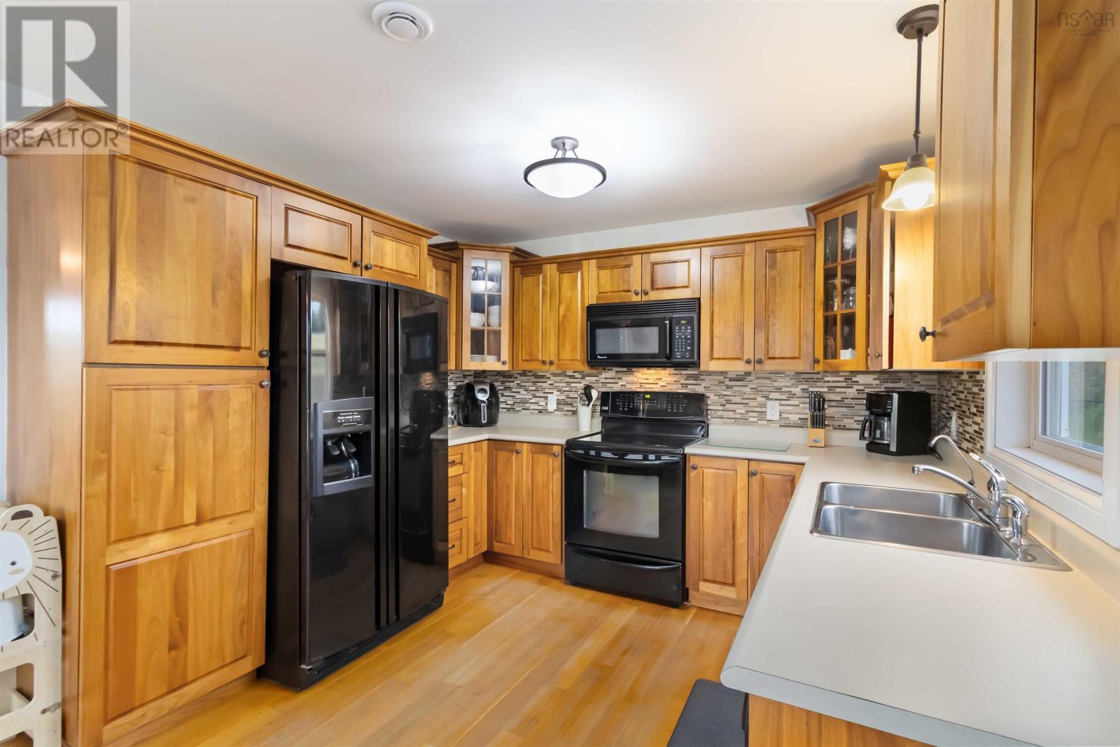 413 East Uniacke Road, Mount Uniacke, Nova Scotia  B0N 1Z0 - Photo 11 - 202519430