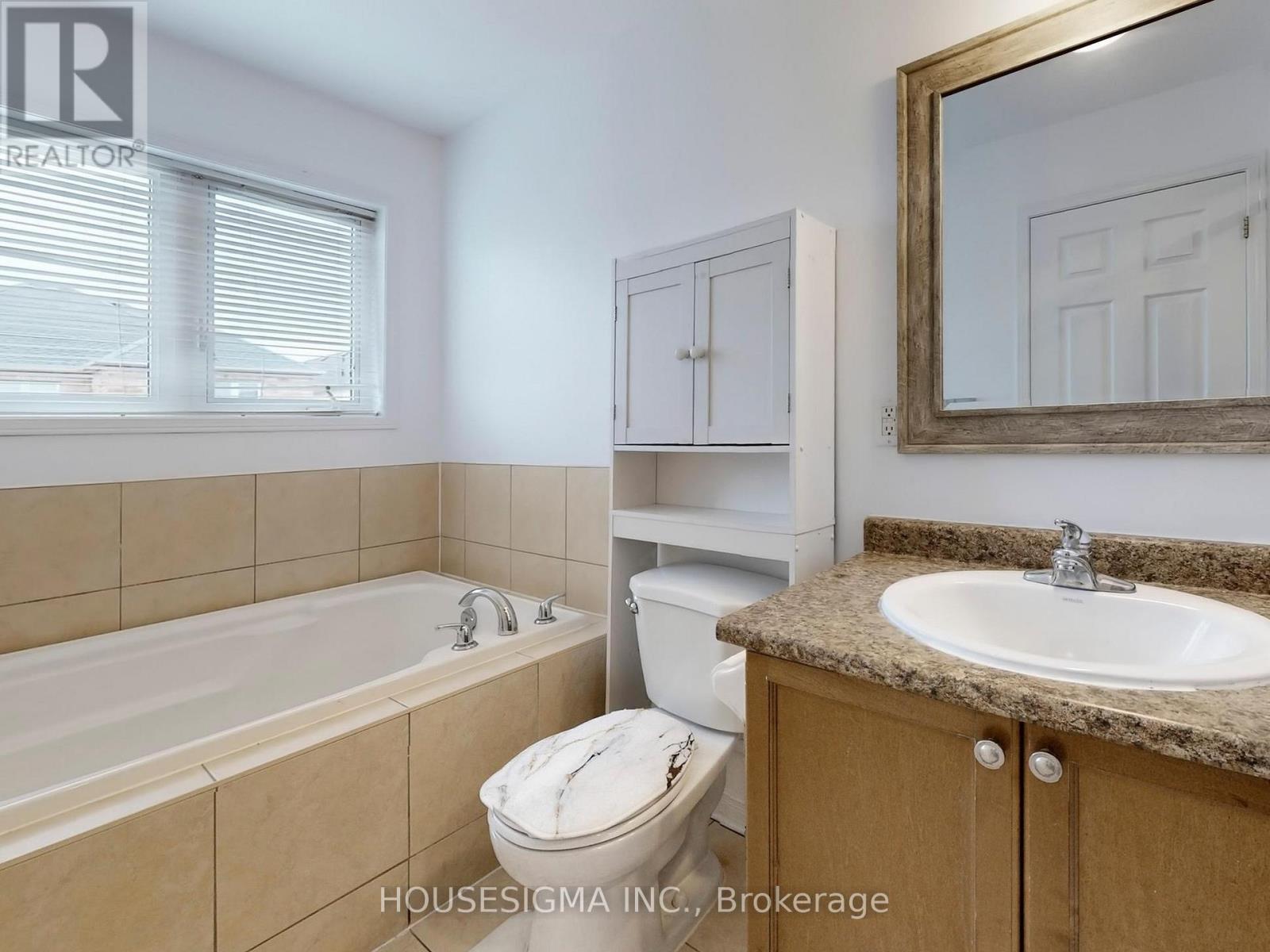 226 Canada Drive, Vaughan, Ontario  L4H 0K2 - Photo 14 - N12506270