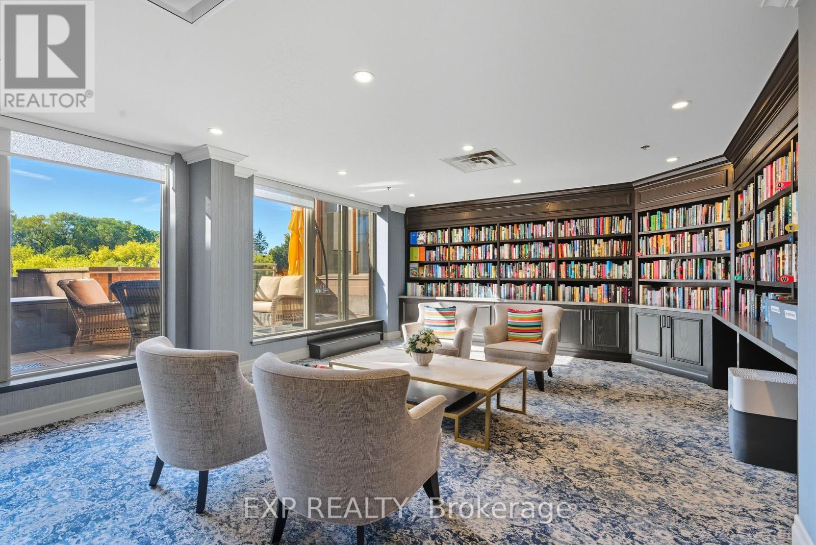 111 - 14924 Yonge Street, Aurora, Ontario L4G 6H7 - Photo 24 - N12506276