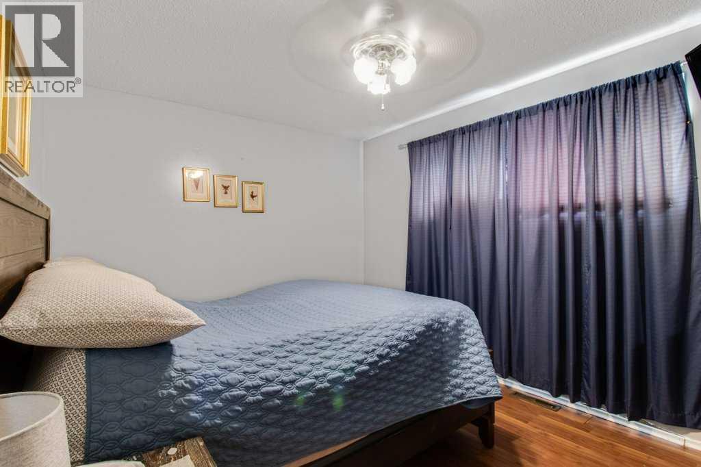 4638 50 Avenue, Bentley, Alberta  T0C 0J0 - Photo 11 - A2265263