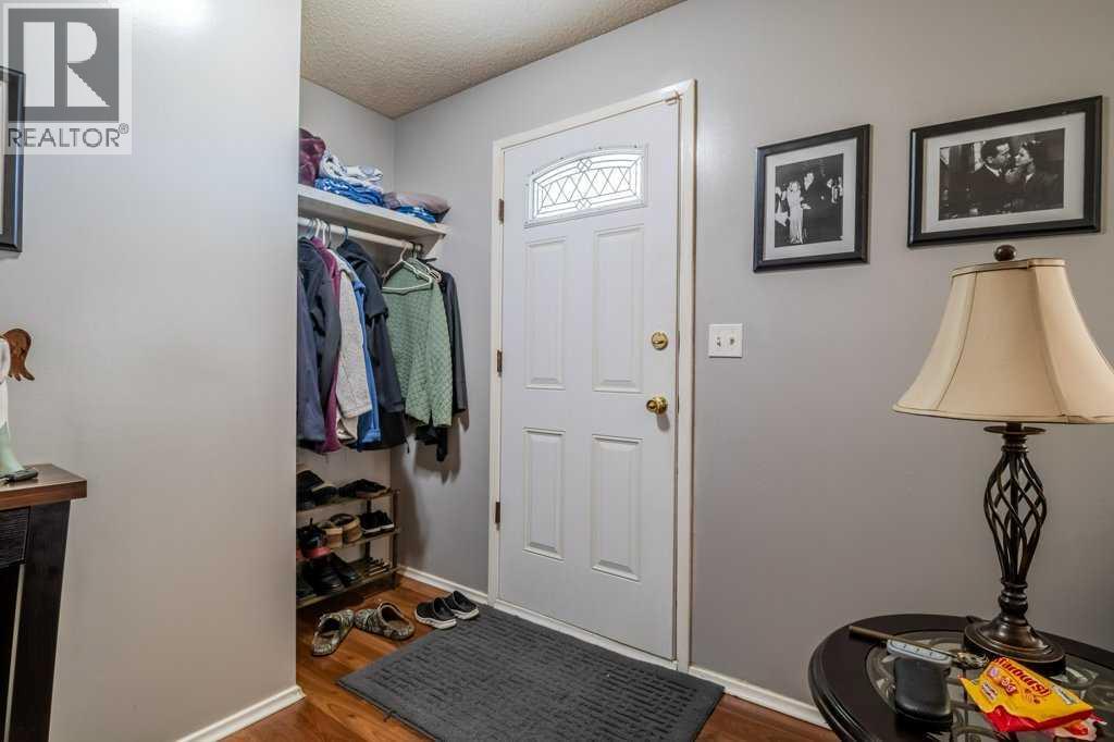 4638 50 Avenue, Bentley, Alberta  T0C 0J0 - Photo 4 - A2265263