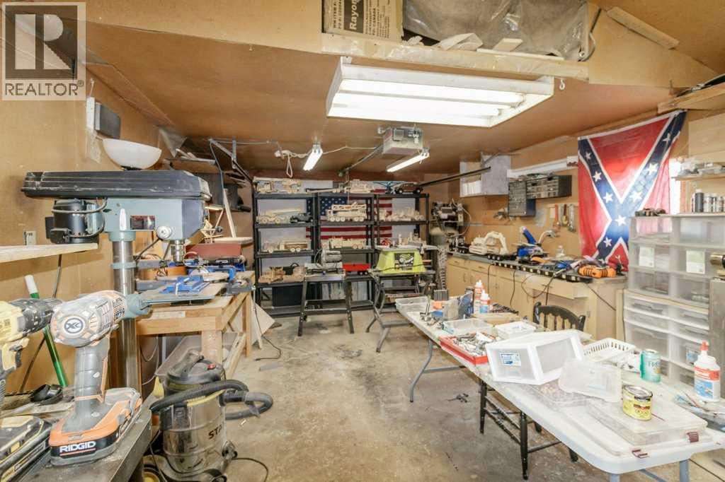 4638 50 Avenue, Bentley, Alberta  T0C 0J0 - Photo 18 - A2265263