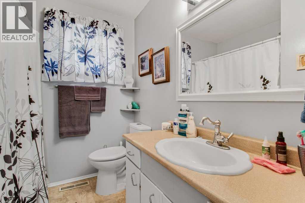 4638 50 Avenue, Bentley, Alberta  T0C 0J0 - Photo 13 - A2265263