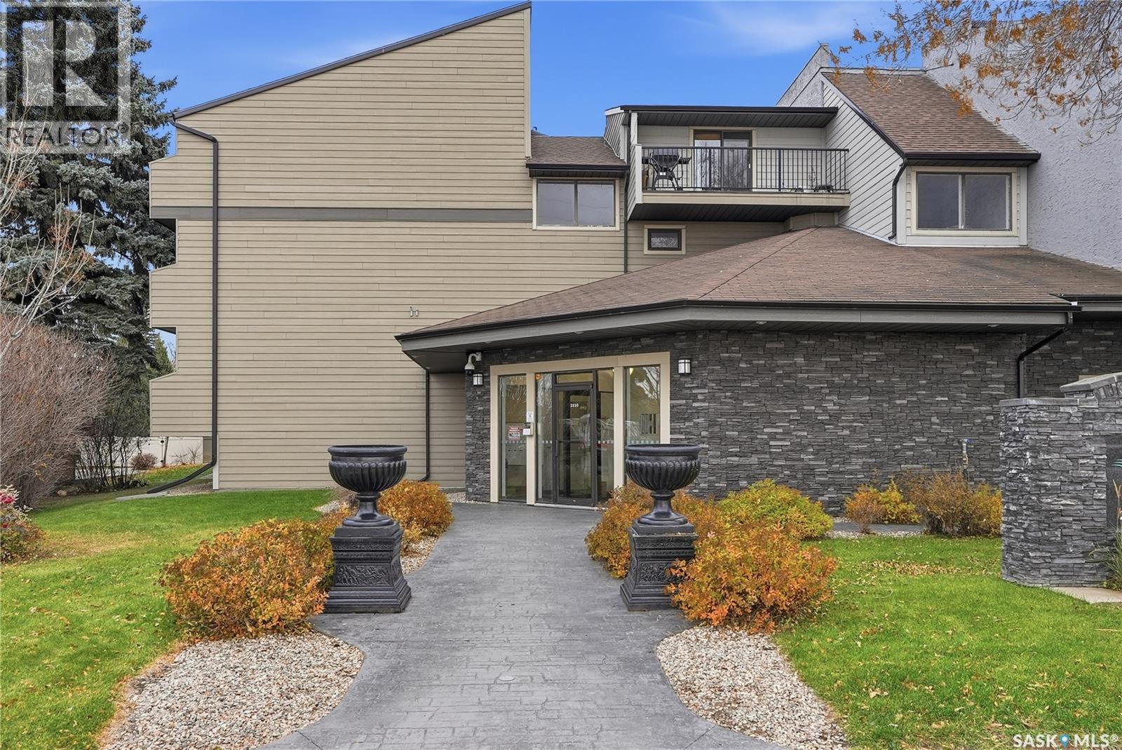 303 2233 St Henry AVENUE, saskatoon, Saskatchewan