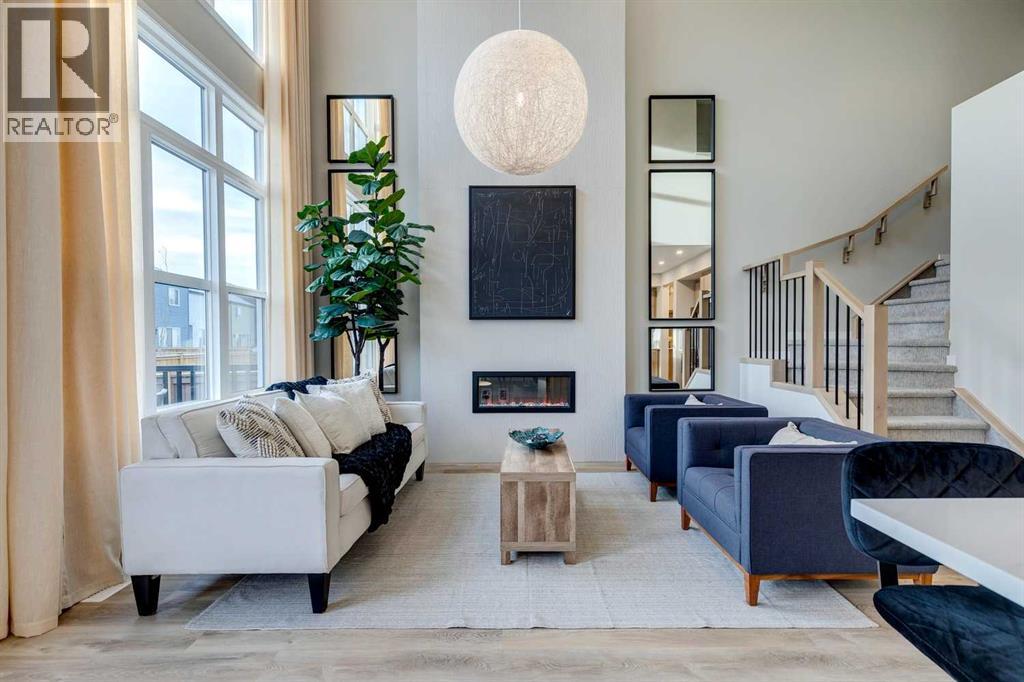 16 Heirloom Drive Se, Calgary, Alberta  T3S 0H3 - Photo 1 - A2267914