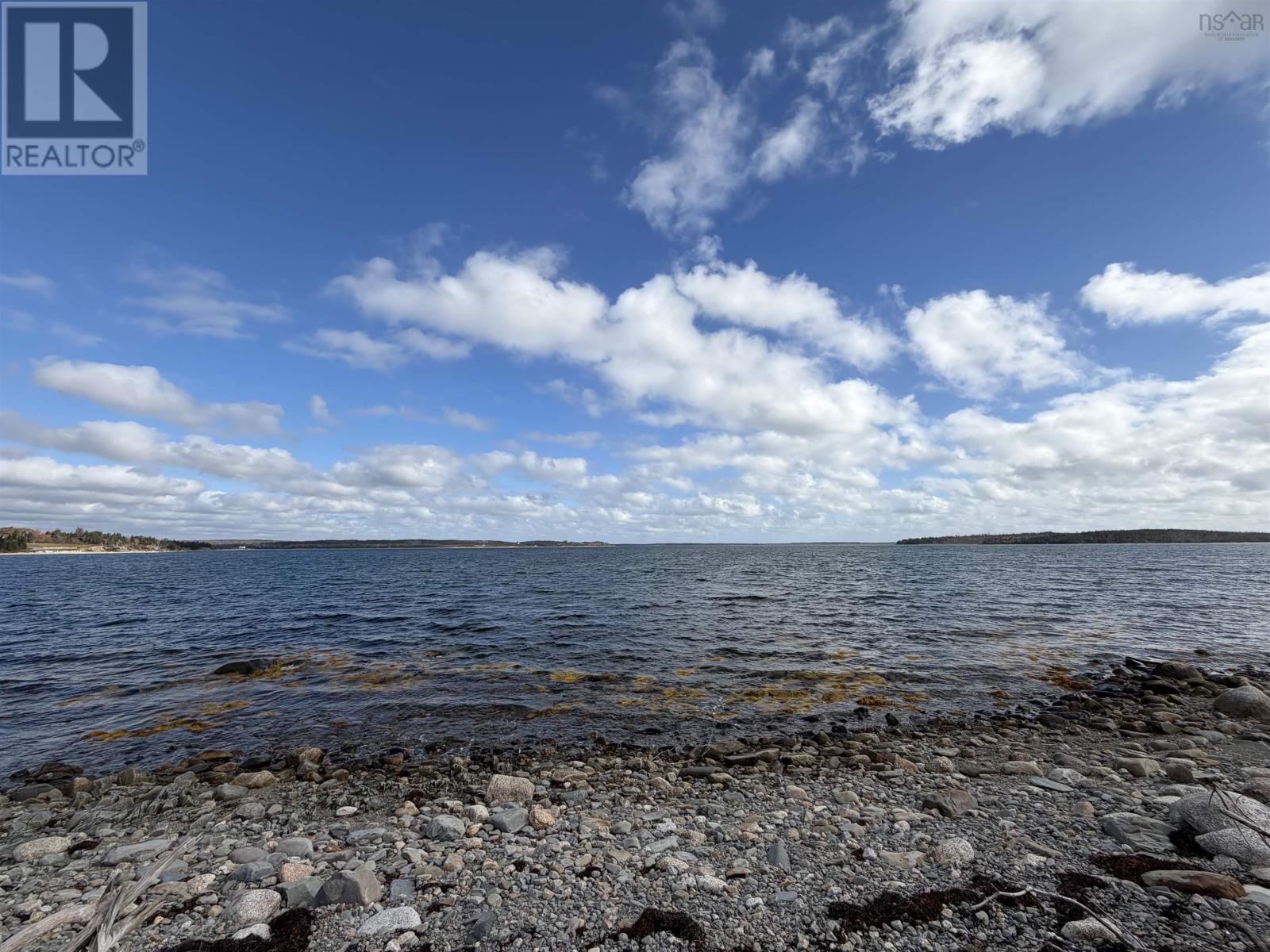 18726 Highway 7, Popes Harbour, Nova Scotia  B0J 3H0 - Photo 14 - 202526987