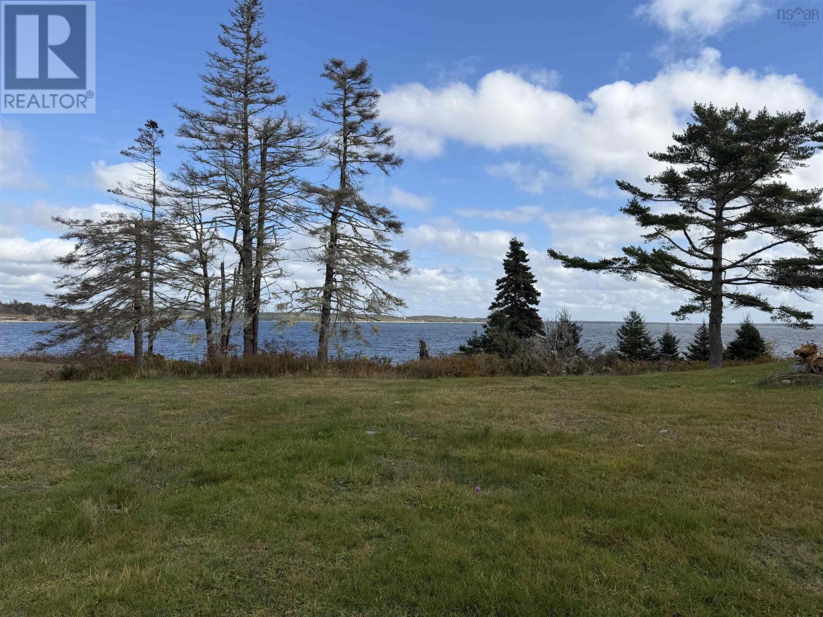 18726 Highway 7, Popes Harbour, Nova Scotia  B0J 3H0 - Photo 9 - 202526987