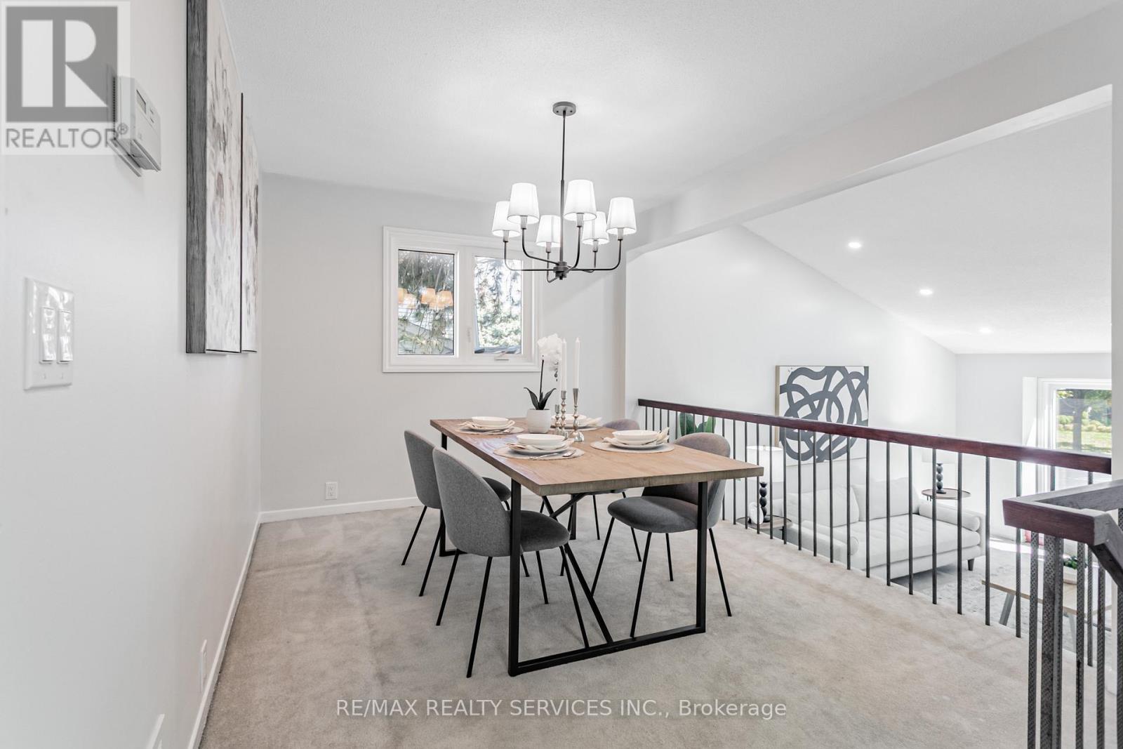 16 Marchmount Crescent, Brampton, Ontario  L6S 2S9 - Photo 13 - W12506242