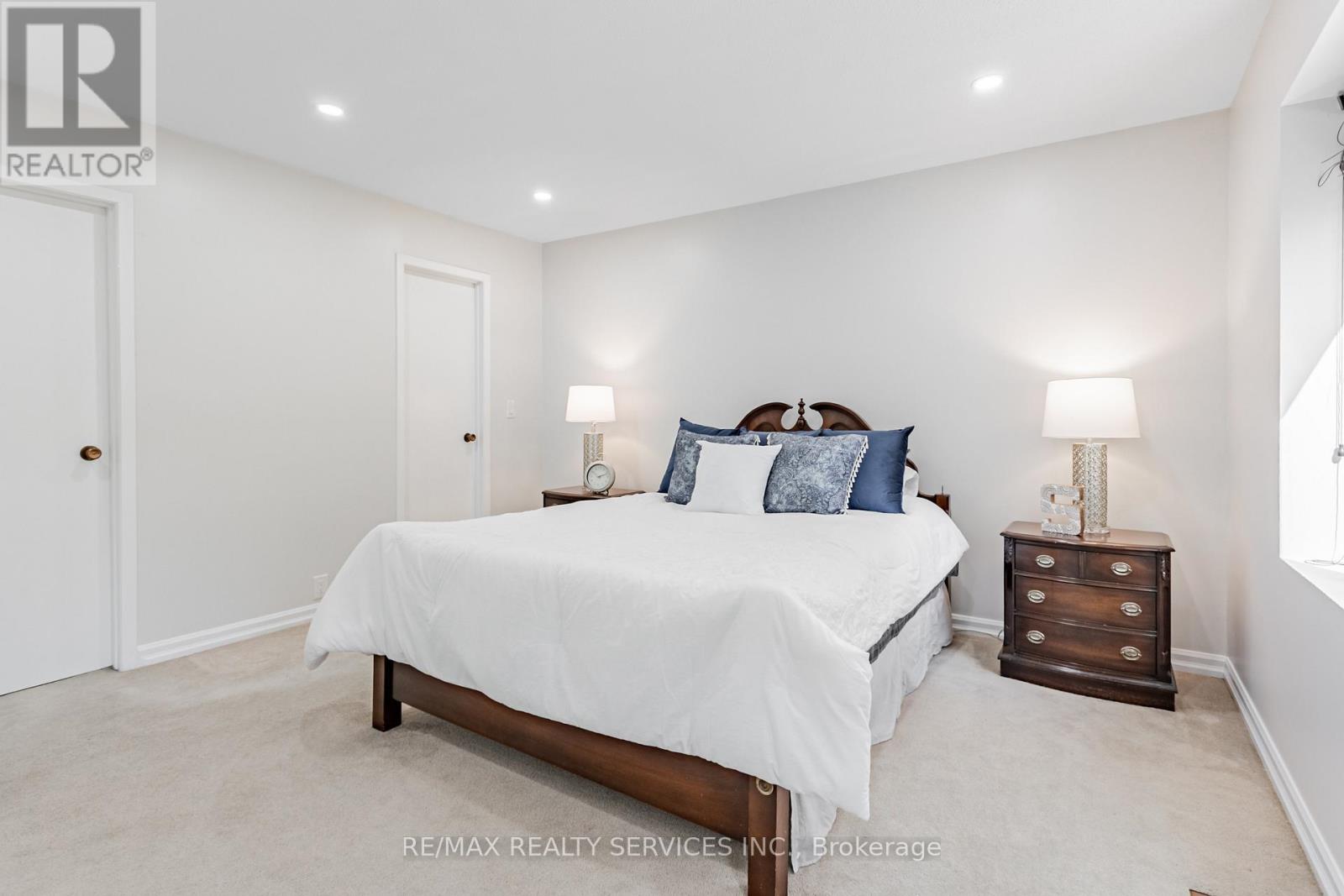 16 Marchmount Crescent, Brampton, Ontario  L6S 2S9 - Photo 31 - W12506242