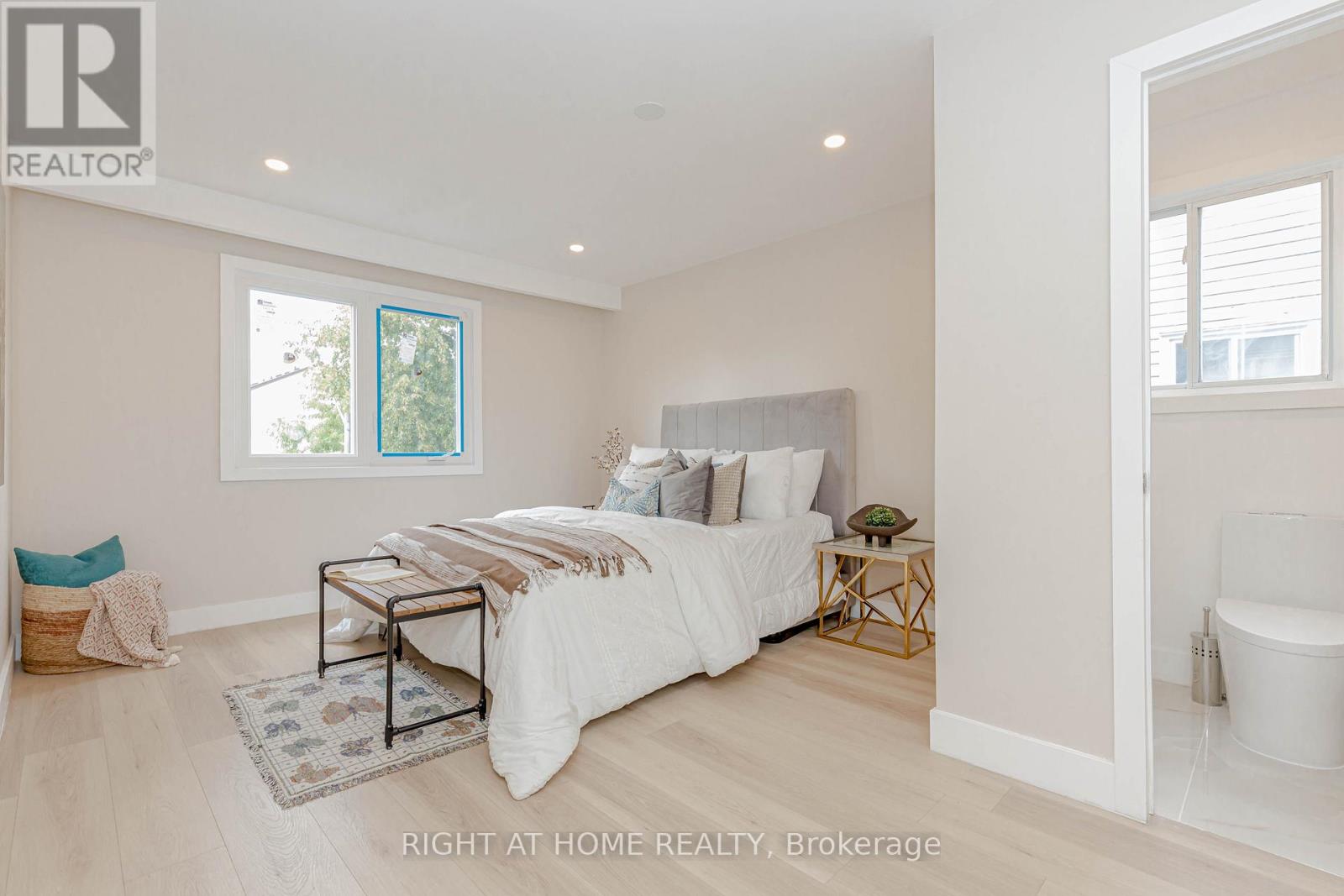 6 Bryant Court, Brampton, Ontario  L6X 2T1 - Photo 27 - W12506244