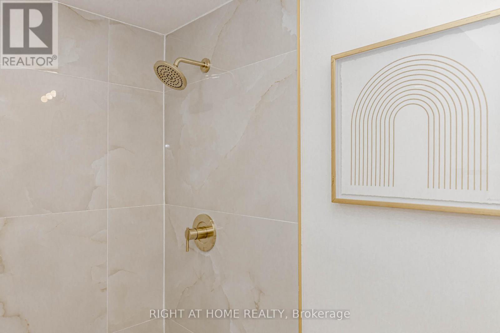 6 Bryant Court, Brampton, Ontario  L6X 2T1 - Photo 46 - W12506244