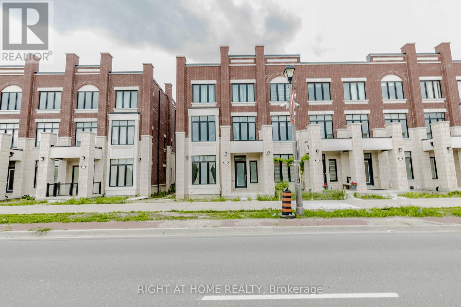 12520 Kennedy Road, Caledon, Ontario  L7C 4L6 - Photo 2 - W12506258