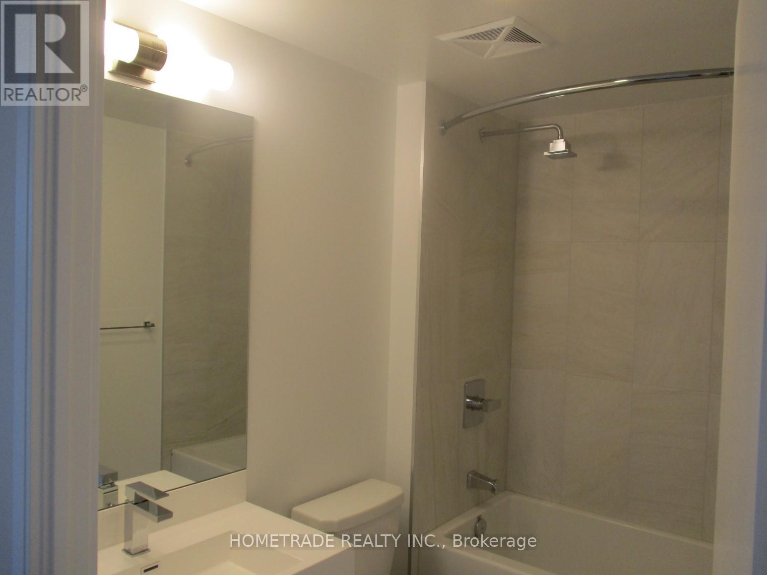 703 - 30 Samuel Wood Way, Toronto, Ontario  M9B 0C9 - Photo 4 - W12506264