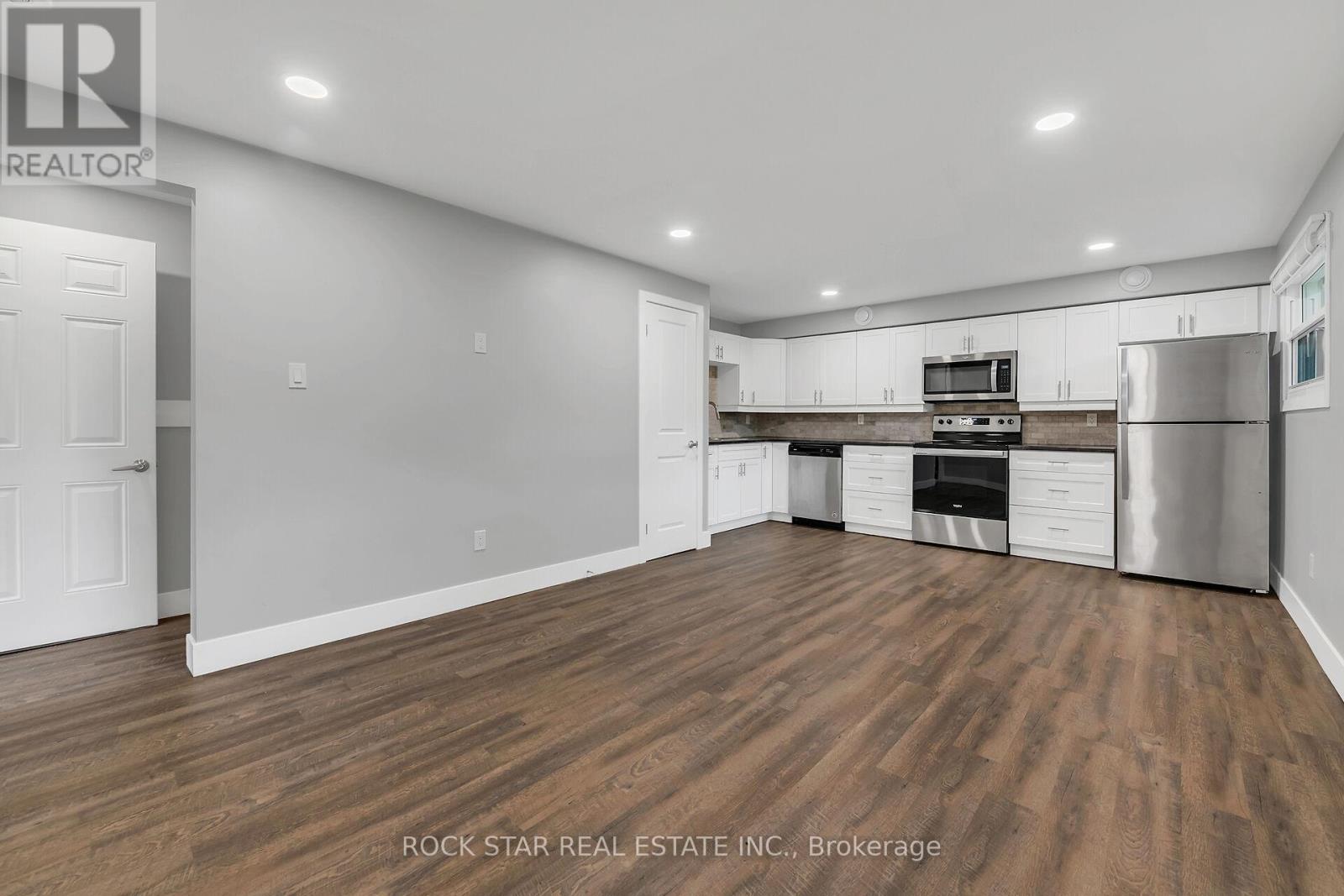 407 Castlegrove Place, London North, Ontario  N6G 1L1 - Photo 19 - X12506278