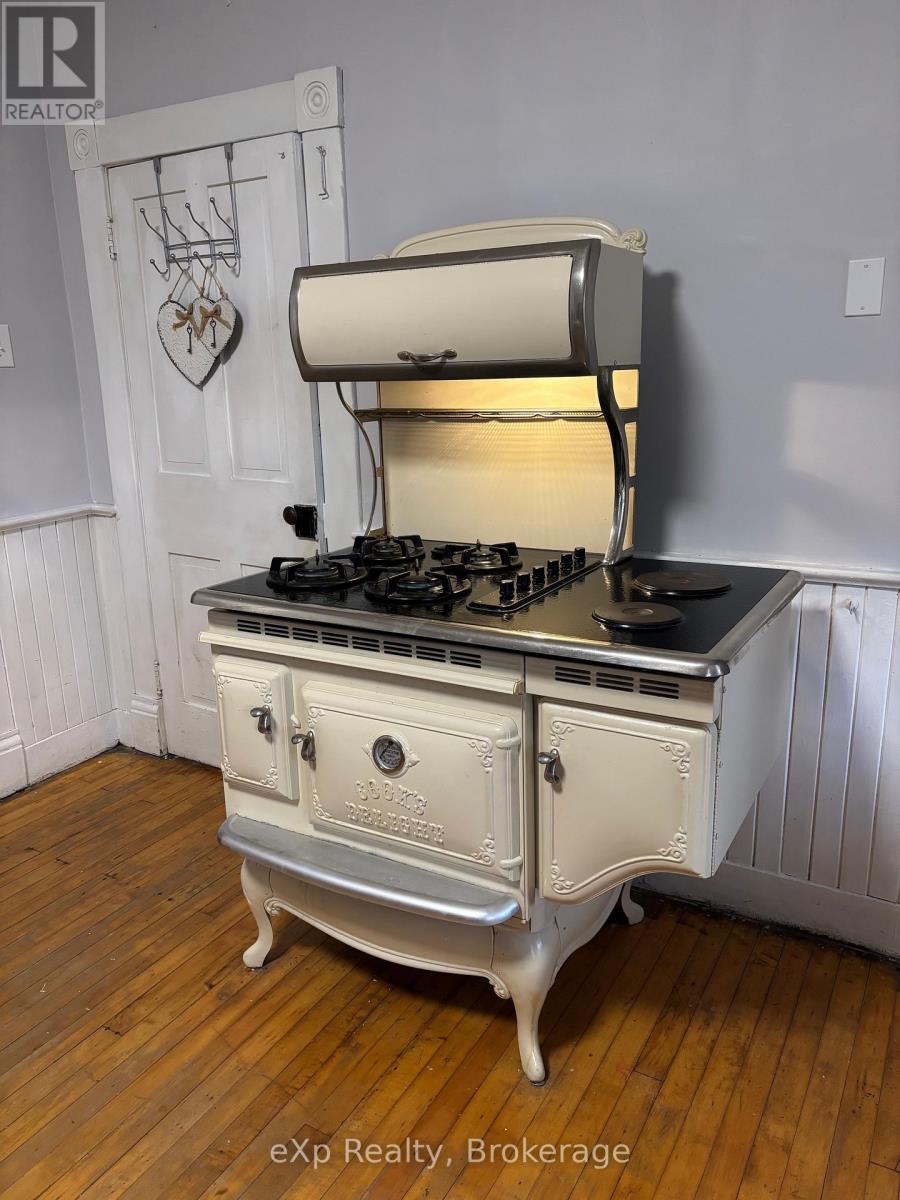 16 Peter Street S, South Bruce, Ontario  N0G 2J0 - Photo 25 - X12506334