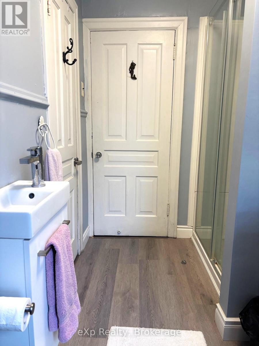 16 Peter Street S, South Bruce, Ontario  N0G 2J0 - Photo 43 - X12506334