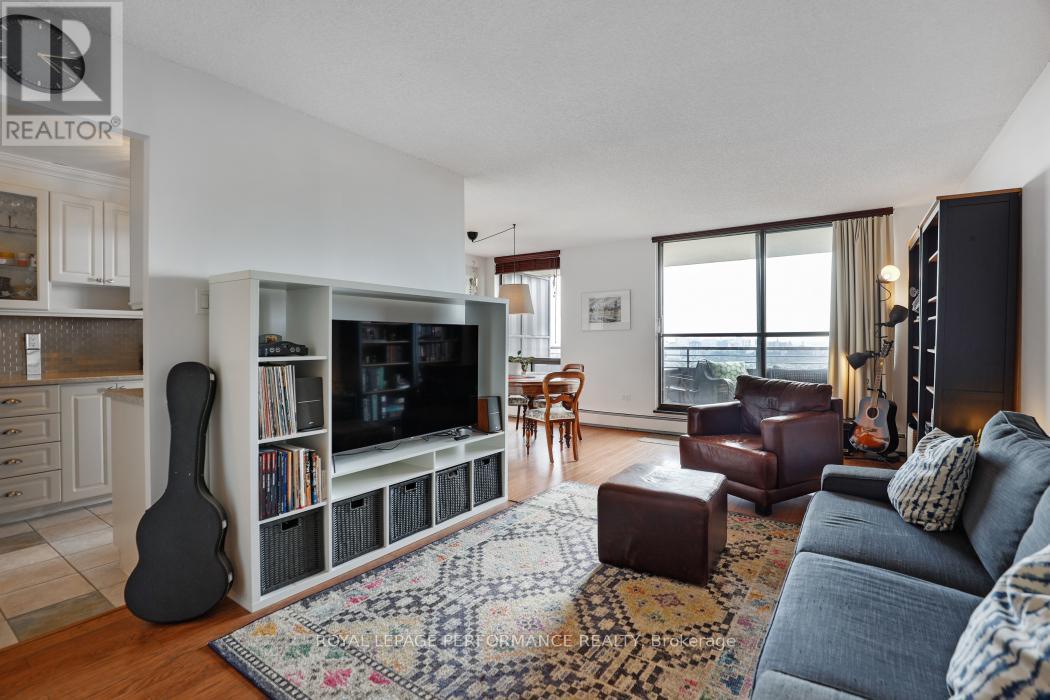 2302 - 505 St Laurent Boulevard, Ottawa, Ontario  K1K 3X4 - Photo 11 - X12506336